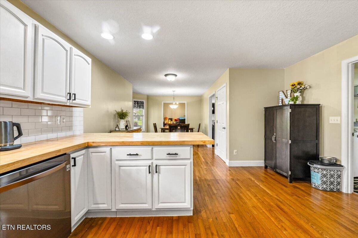 356 Elkins Road Jacksboro TN 37757