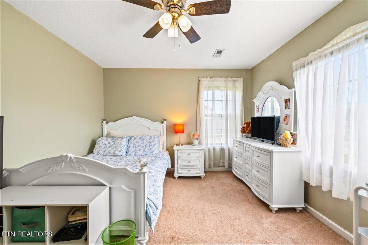 356 Elkins Road Jacksboro TN 37757