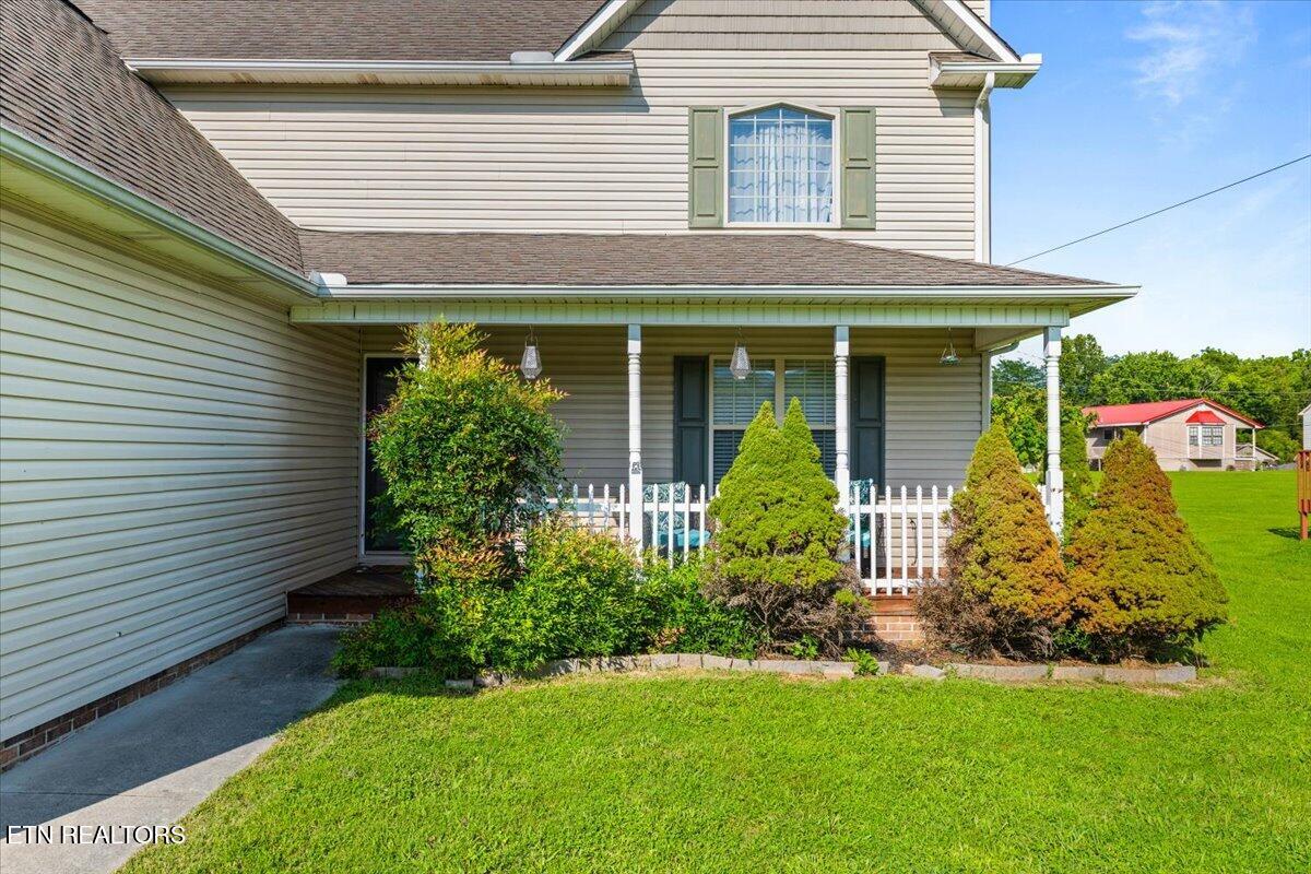 356 Elkins Road Jacksboro TN 37757