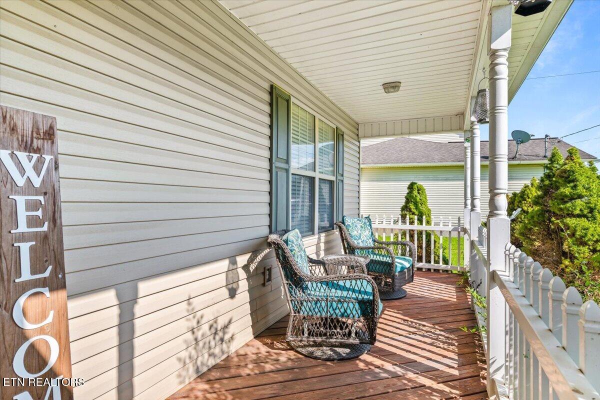 356 Elkins Road Jacksboro TN 37757