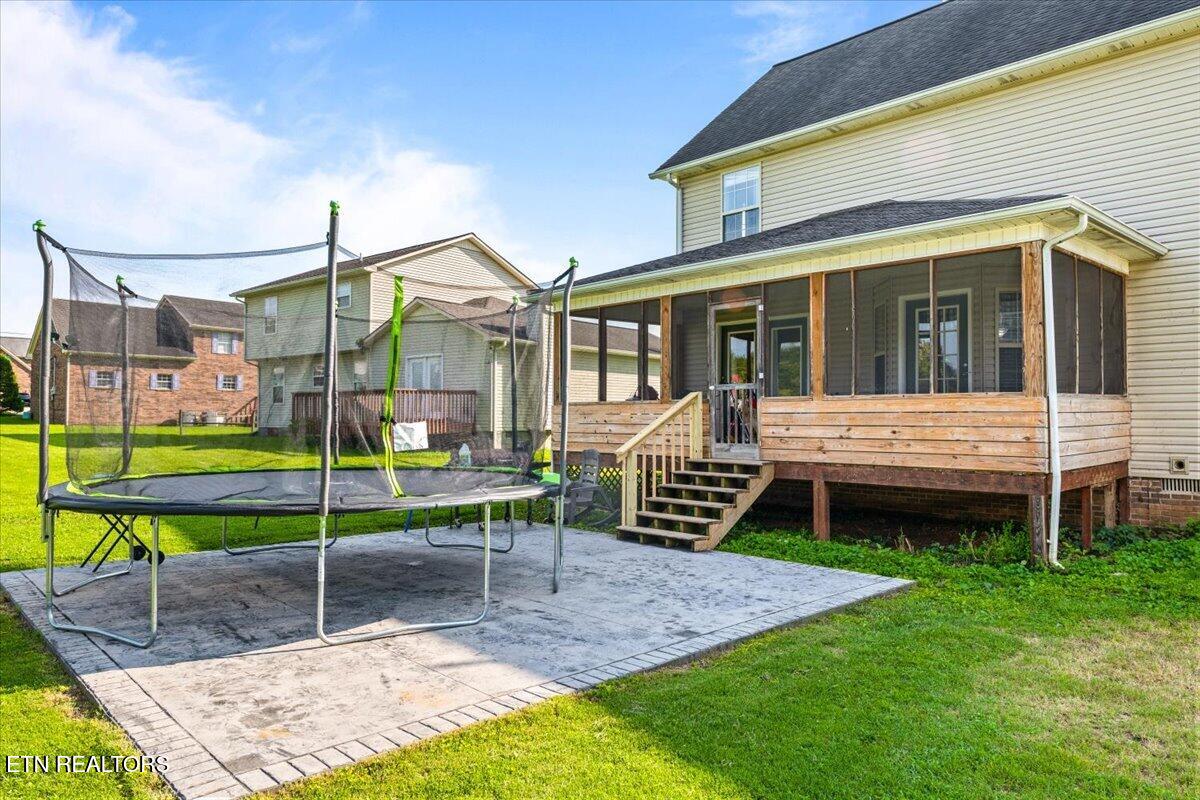 356 Elkins Road Jacksboro TN 37757