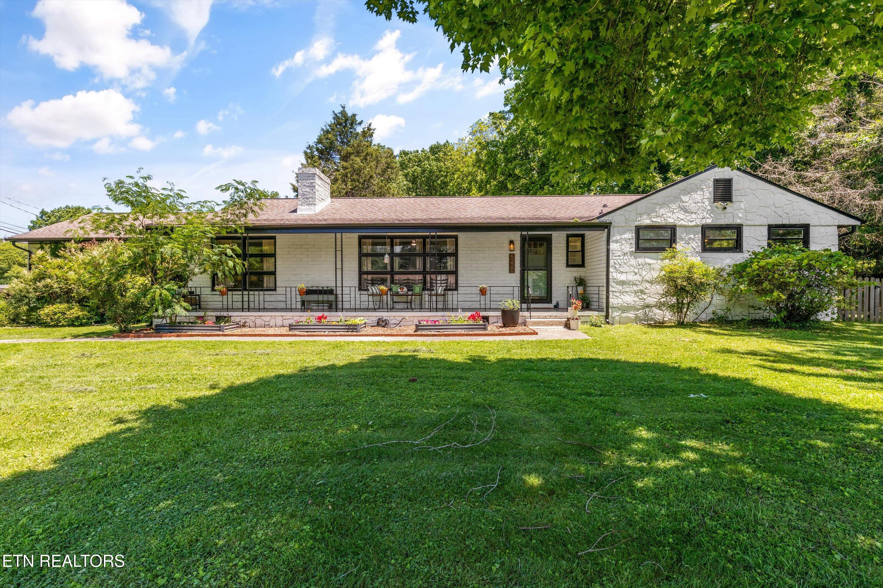 5220 NE Lavesta Road Knoxville TN 37918