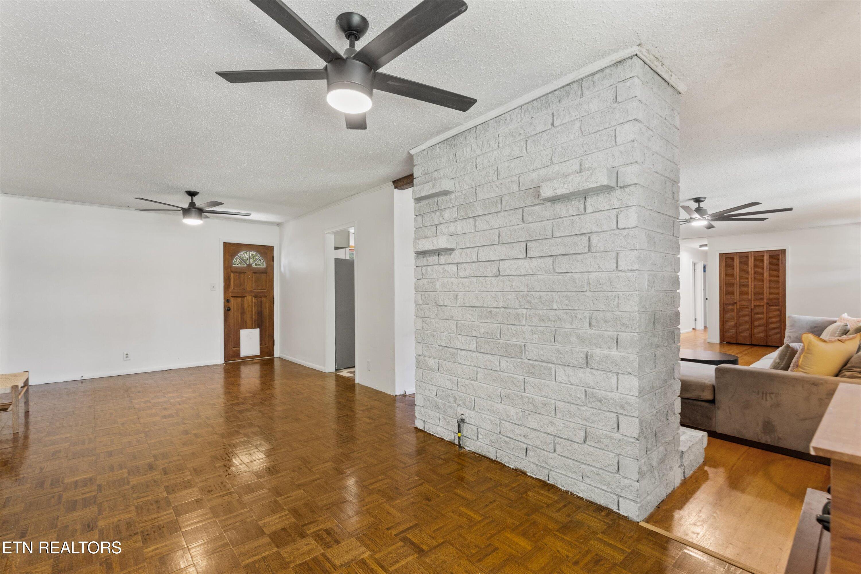5220 NE Lavesta Road Knoxville TN 37918