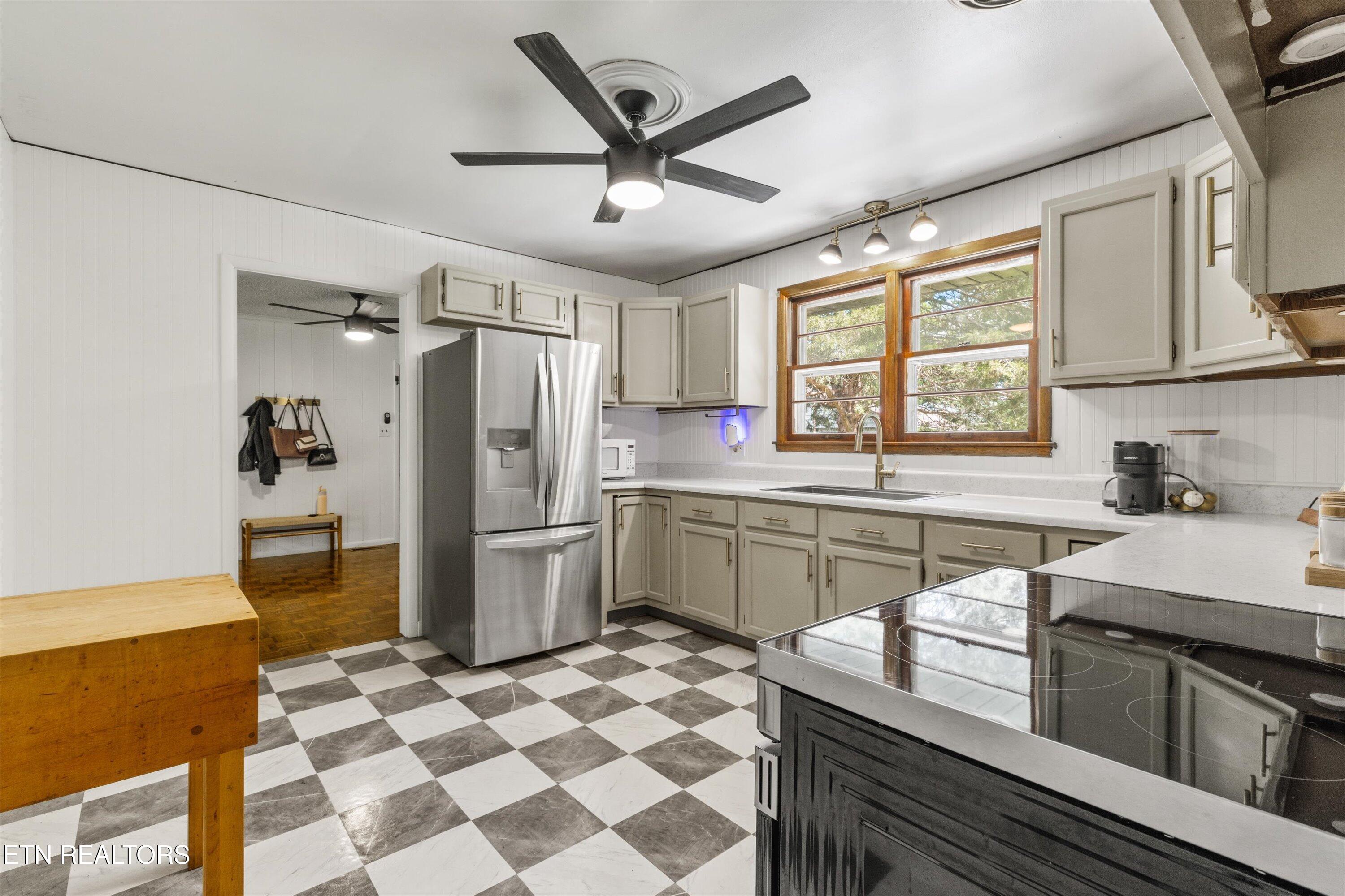 5220 NE Lavesta Road Knoxville TN 37918