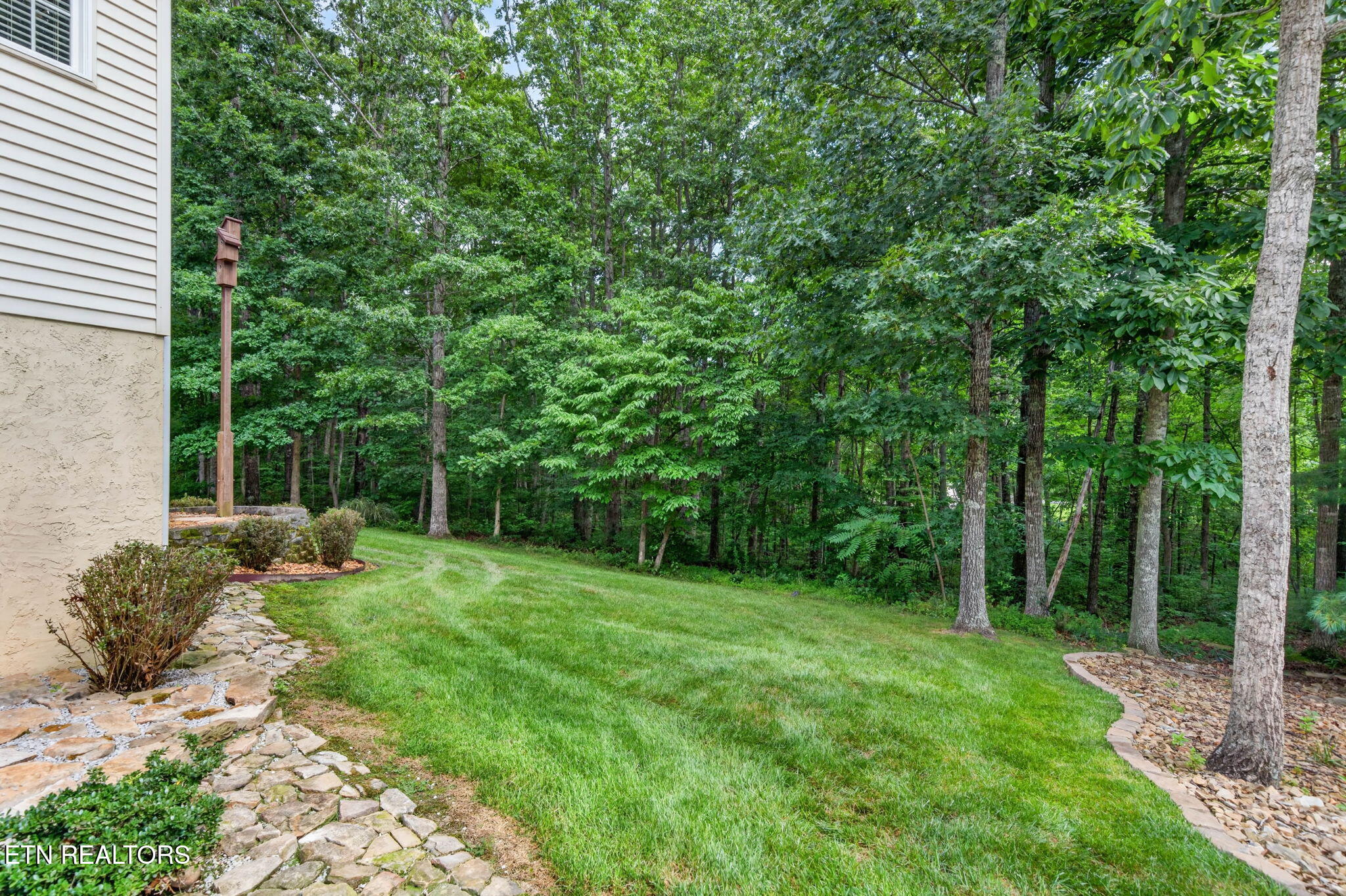 327 Beachwood Drive Crossville TN 38558