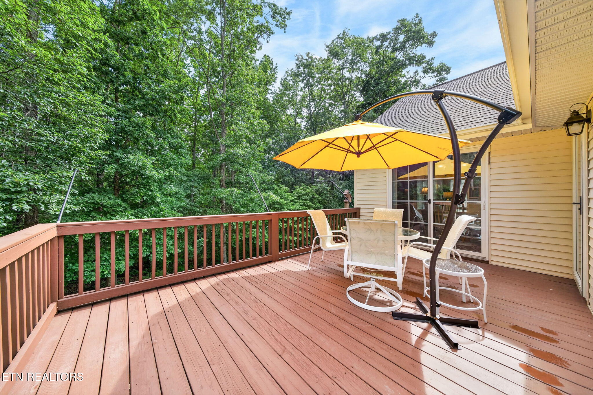 327 Beachwood Drive Crossville TN 38558