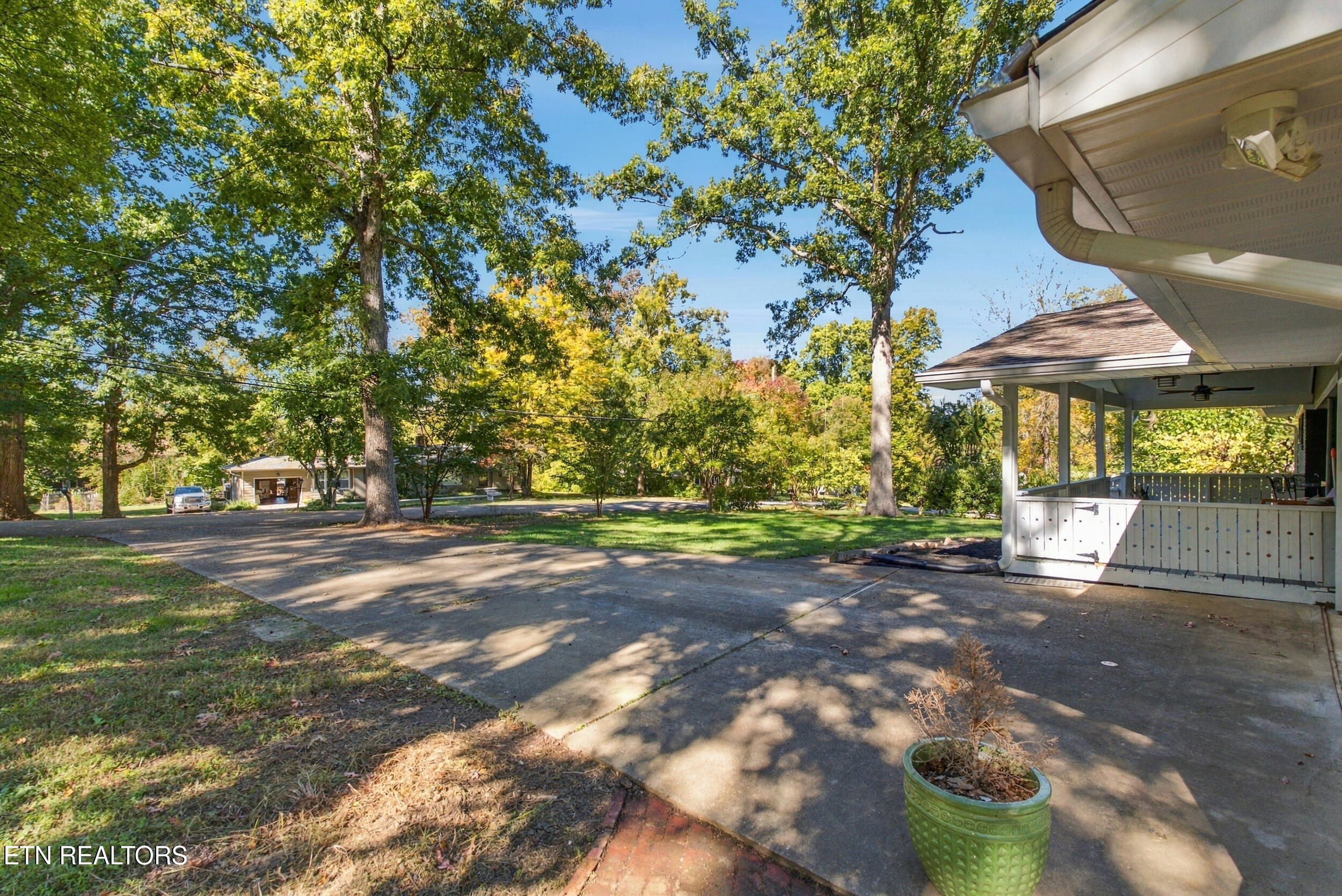 304 Land Oak Road Knoxville TN 37922