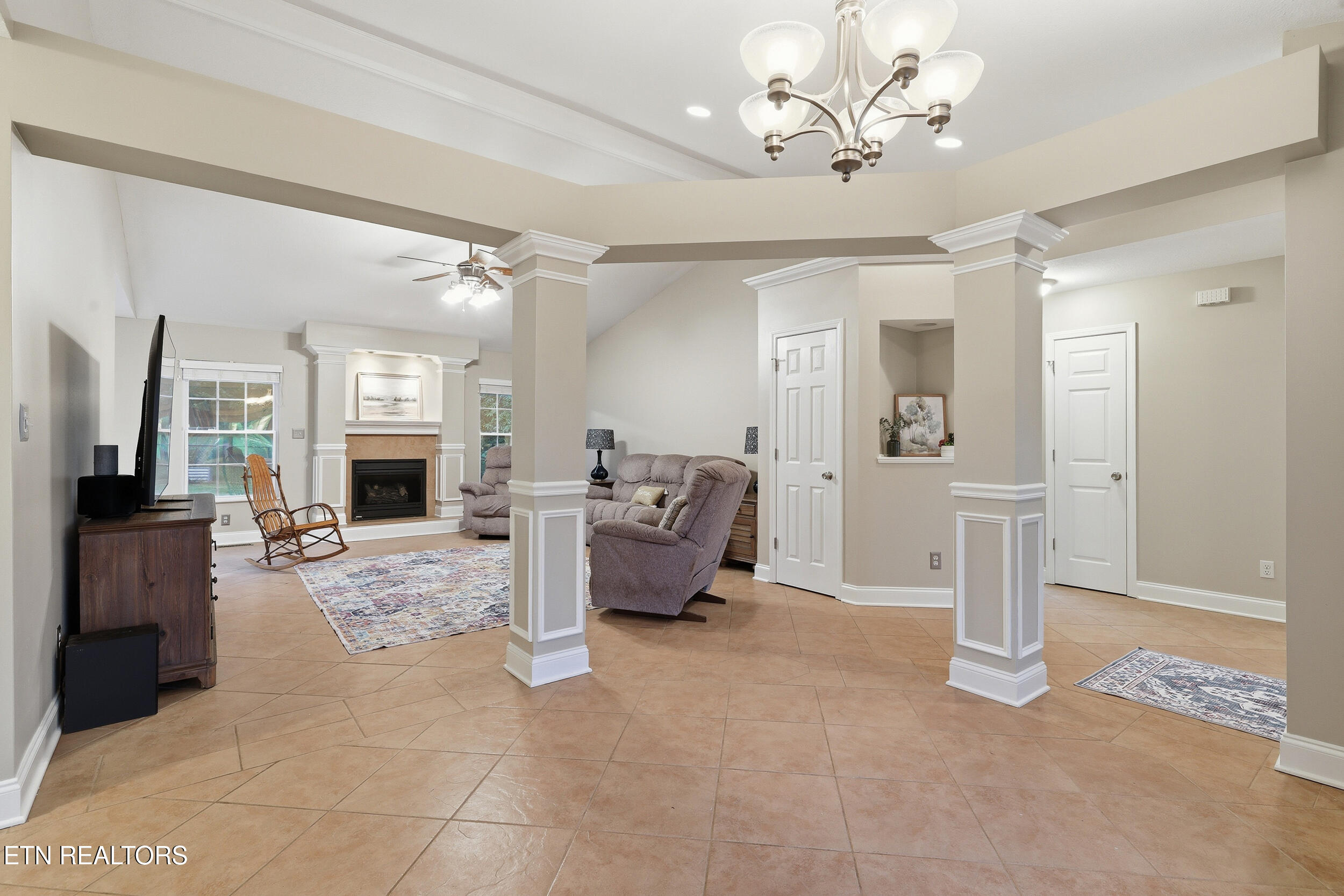 984 Mossy Grove Lane Maryville TN 37801