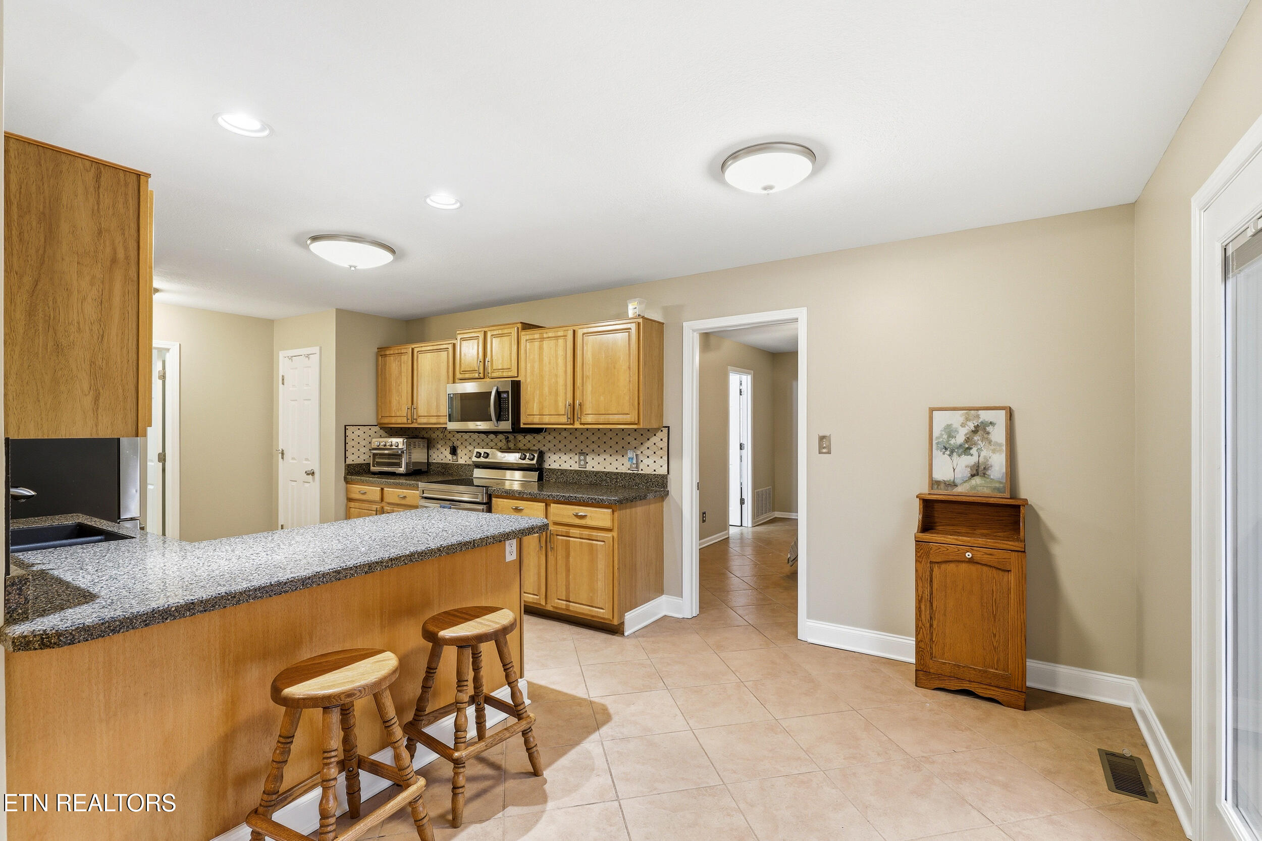 984 Mossy Grove Lane Maryville TN 37801