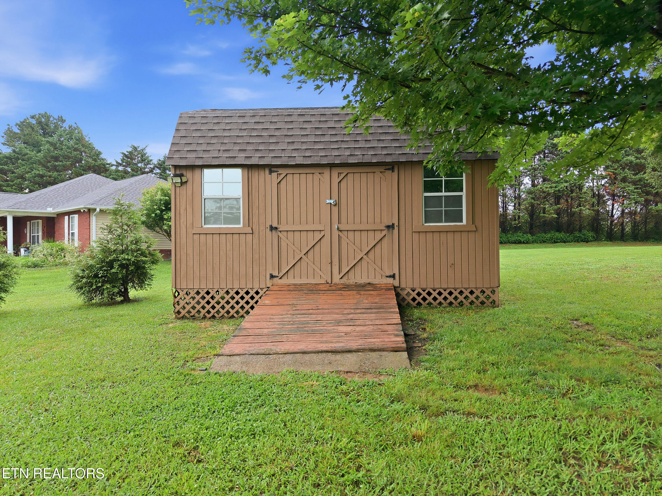 984 Mossy Grove Lane Maryville TN 37801