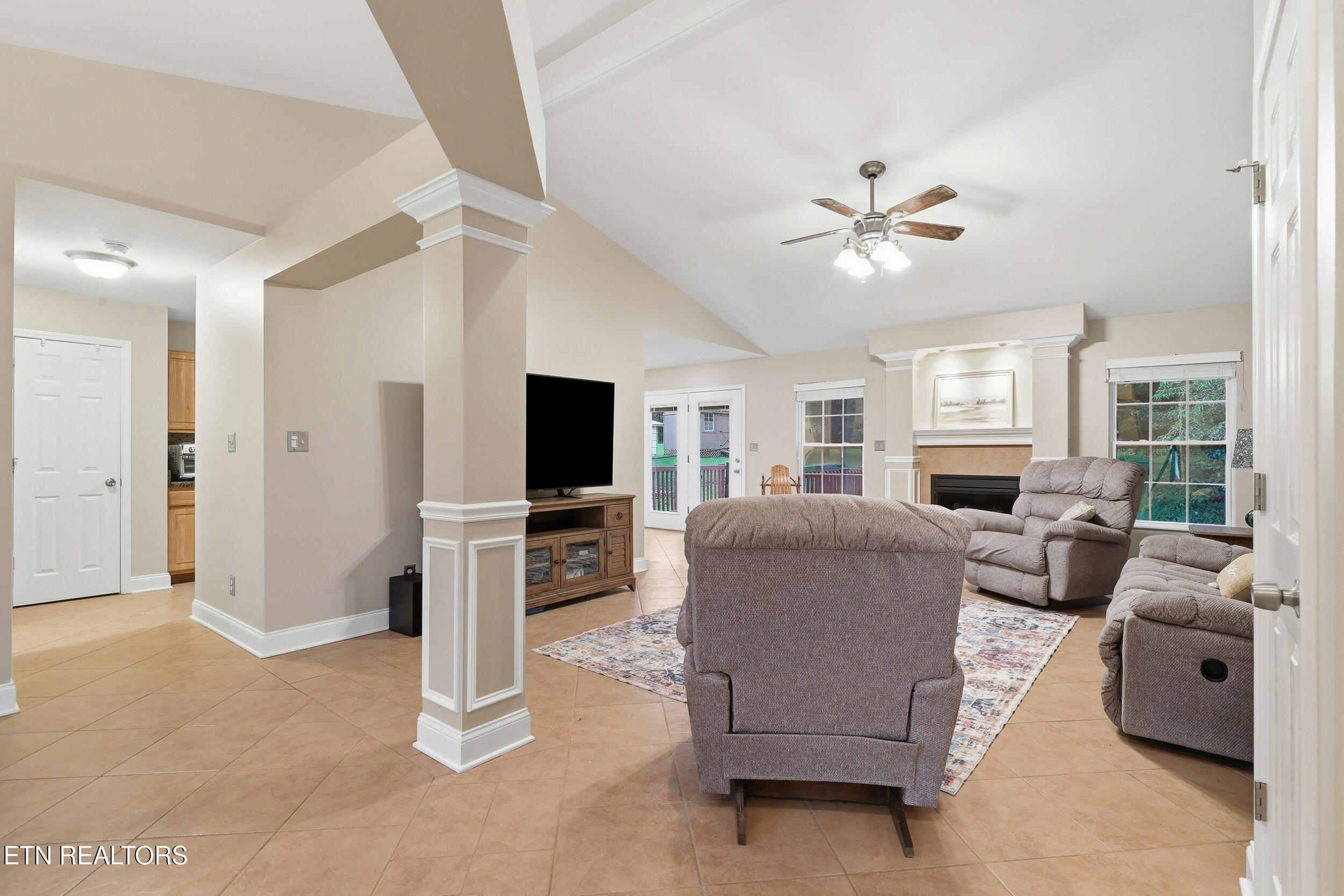 984 Mossy Grove Lane Maryville TN 37801