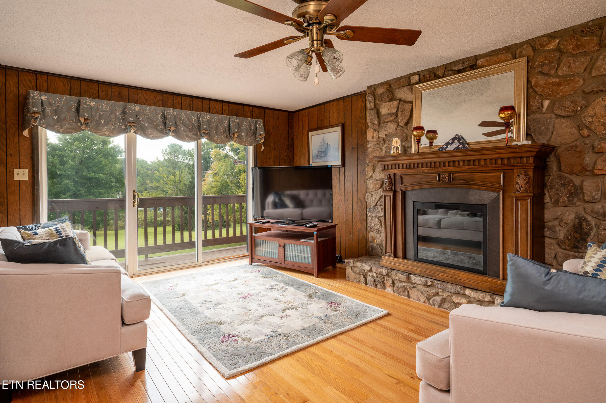 10134 El Pinar Drive Knoxville TN 37922