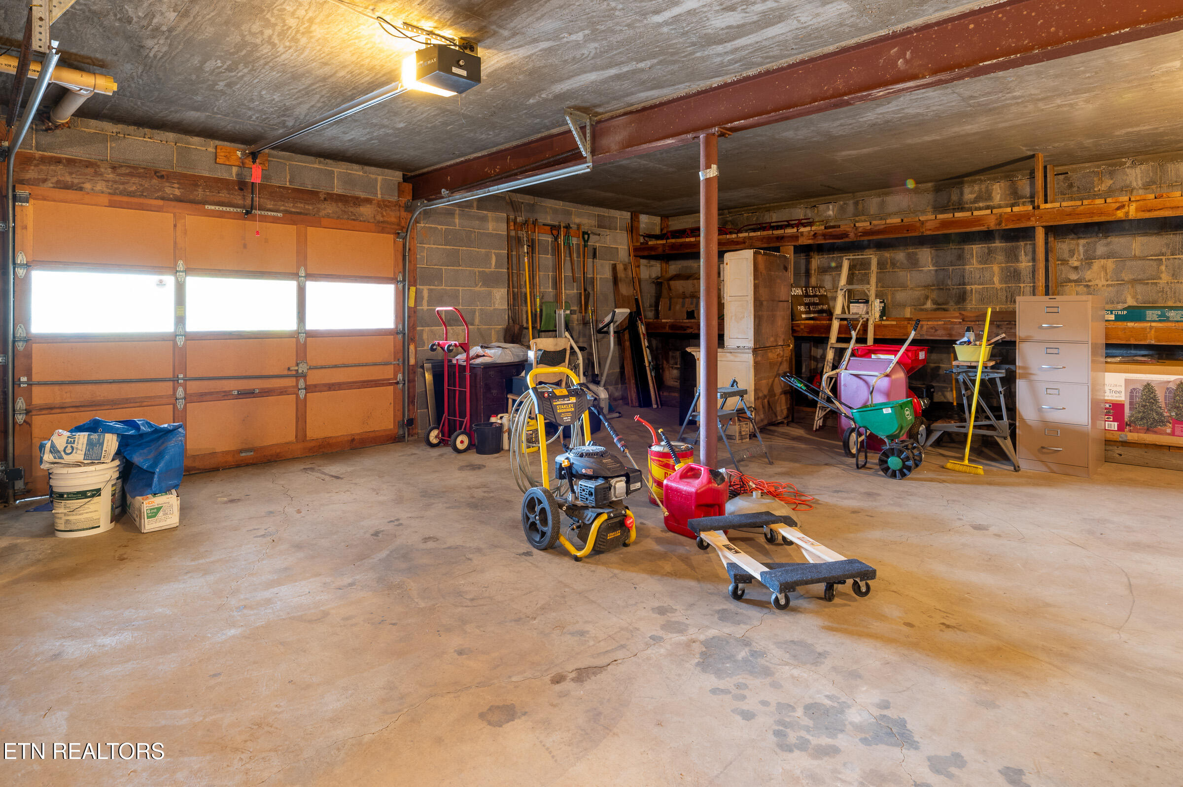 10134 El Pinar Drive Knoxville TN 37922