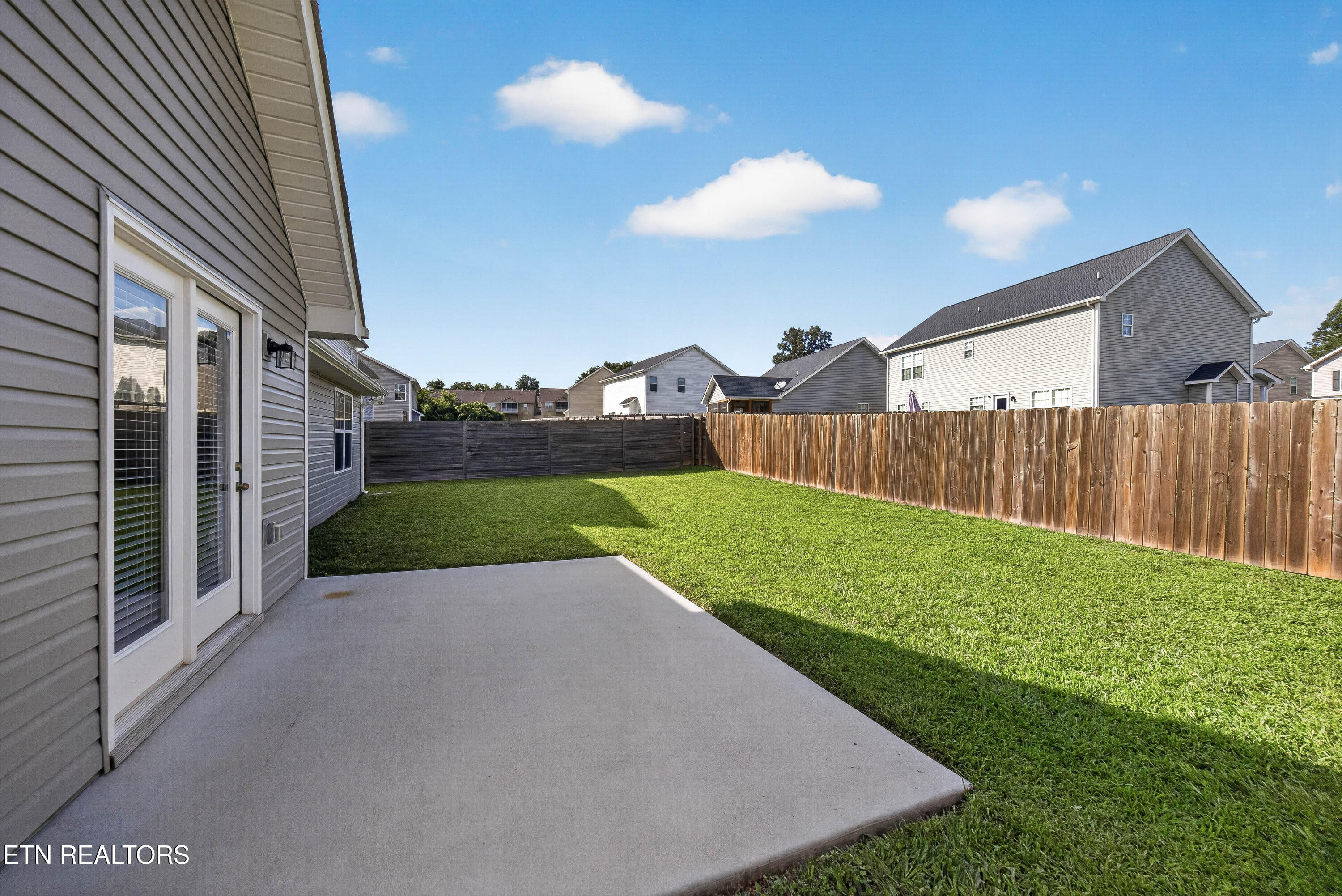 4852 Stoneyhurst Lane Knoxville TN 37918