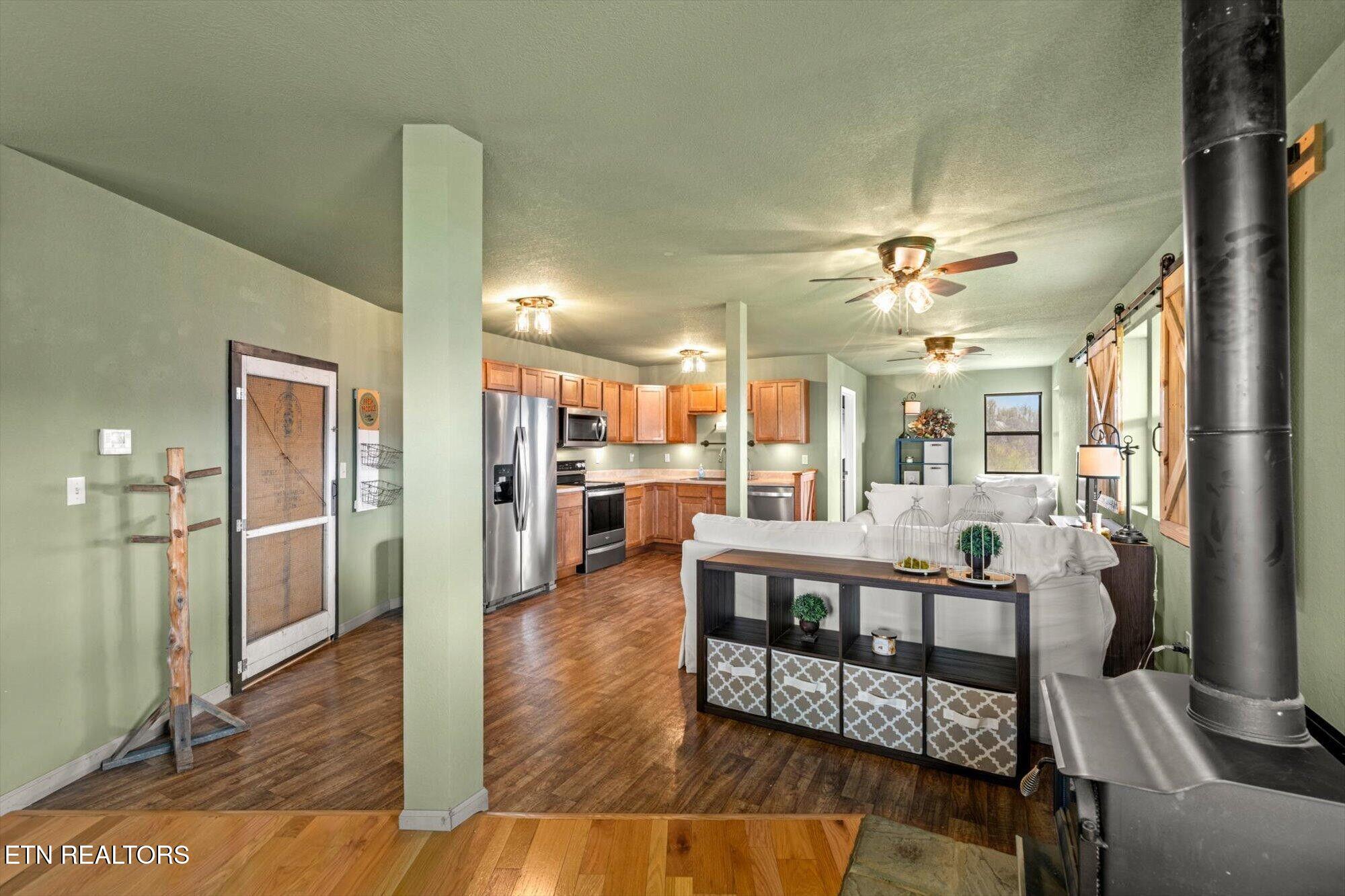556 Jackson Hollow Road Thorn Hill TN 37881
