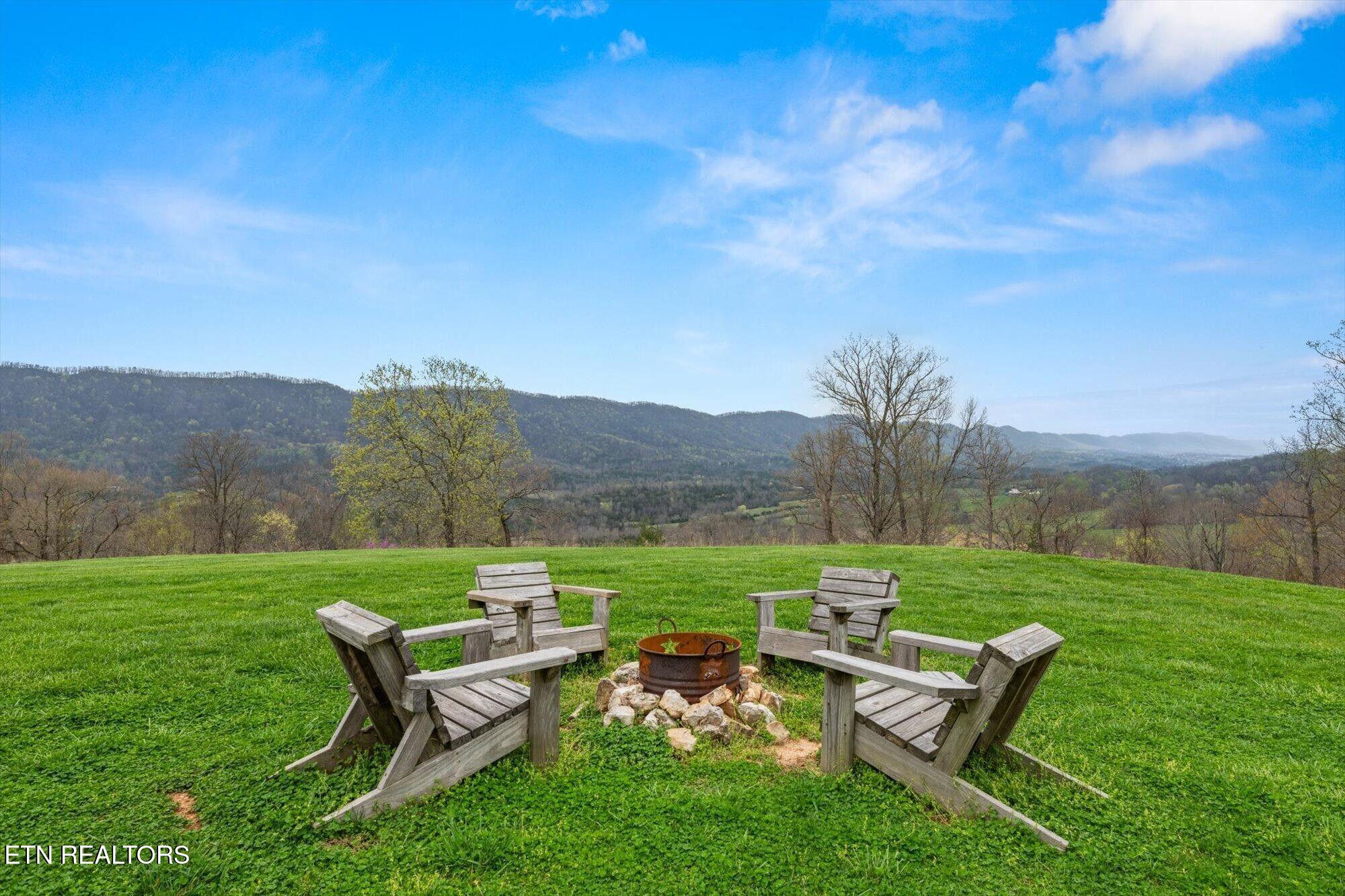556 Jackson Hollow Road Thorn Hill TN 37881