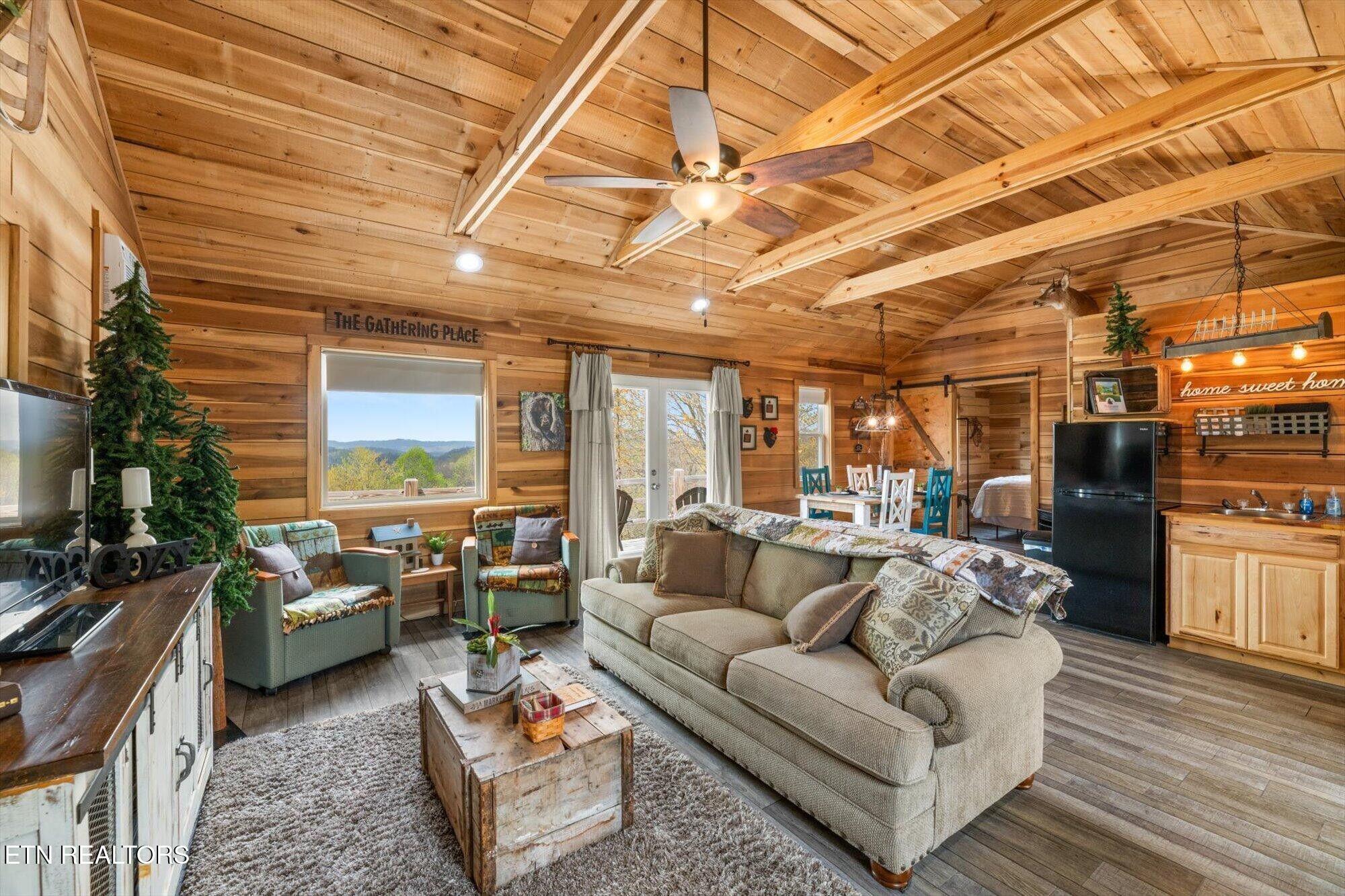 556 Jackson Hollow Road Thorn Hill TN 37881