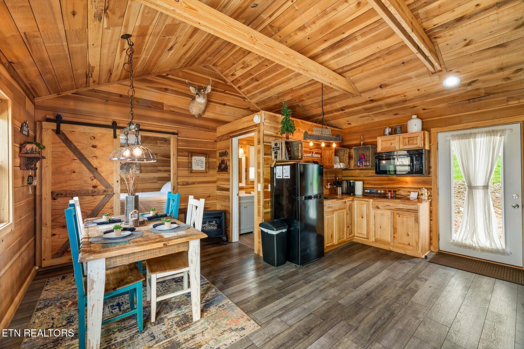 556 Jackson Hollow Road Thorn Hill TN 37881