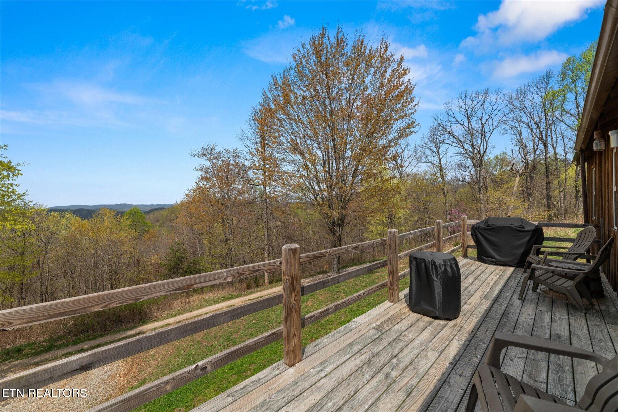 556 Jackson Hollow Road Thorn Hill TN 37881