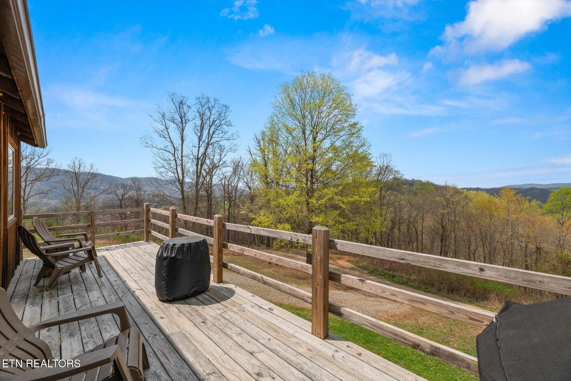 556 Jackson Hollow Road Thorn Hill TN 37881