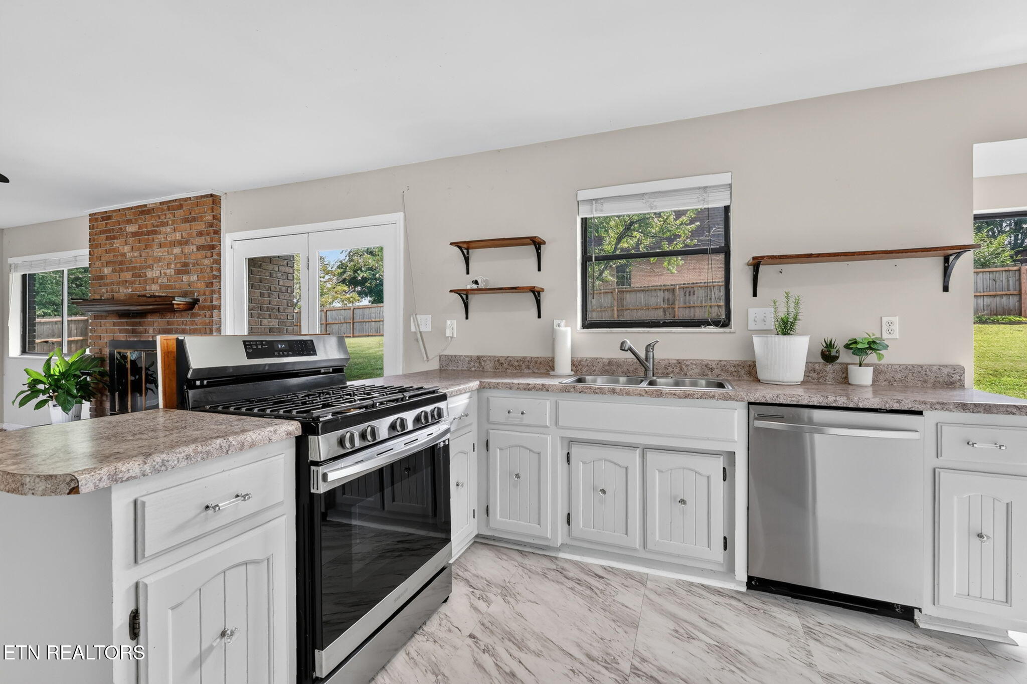 1019 Kensington Boulevard Maryville TN 37803