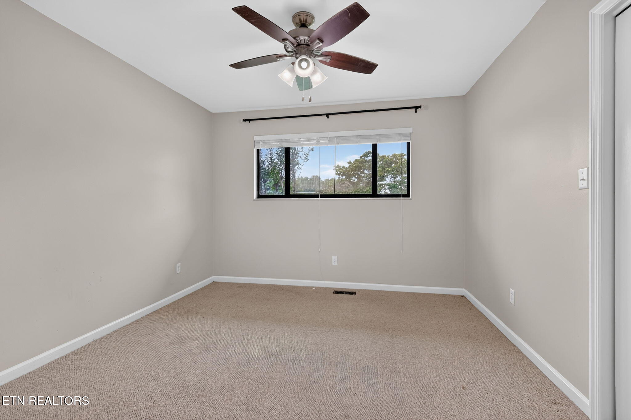 1019 Kensington Boulevard Maryville TN 37803
