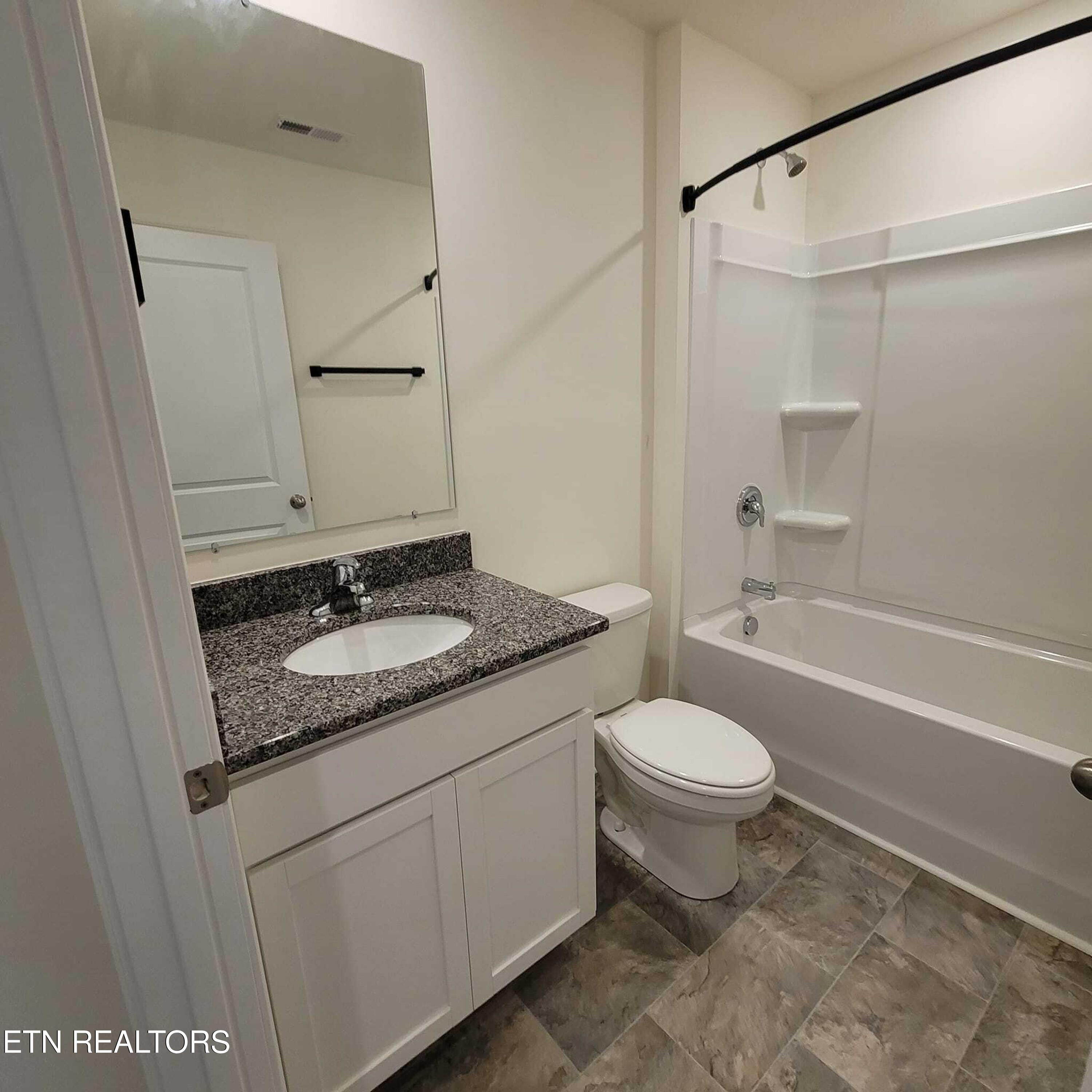 316 Emma Victoria Way Kodak TN 37764
