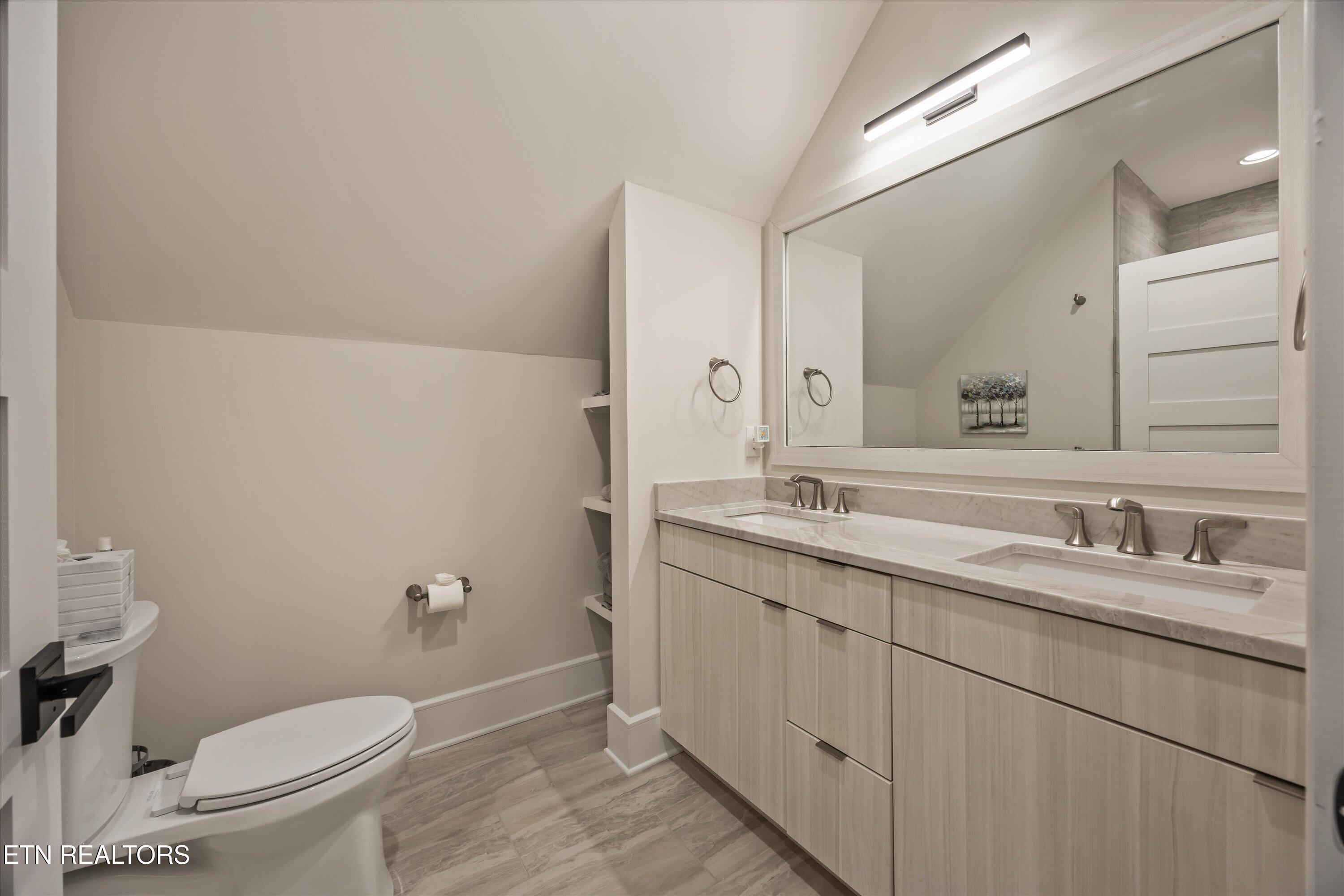 317 Admiral Court Lenoir City TN 37772