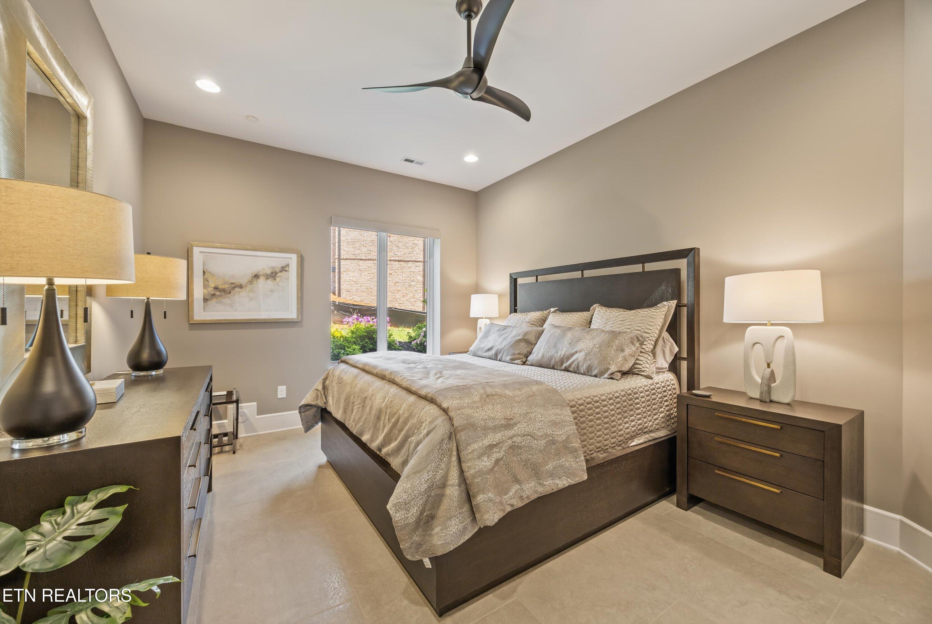 317 Admiral Court Lenoir City TN 37772