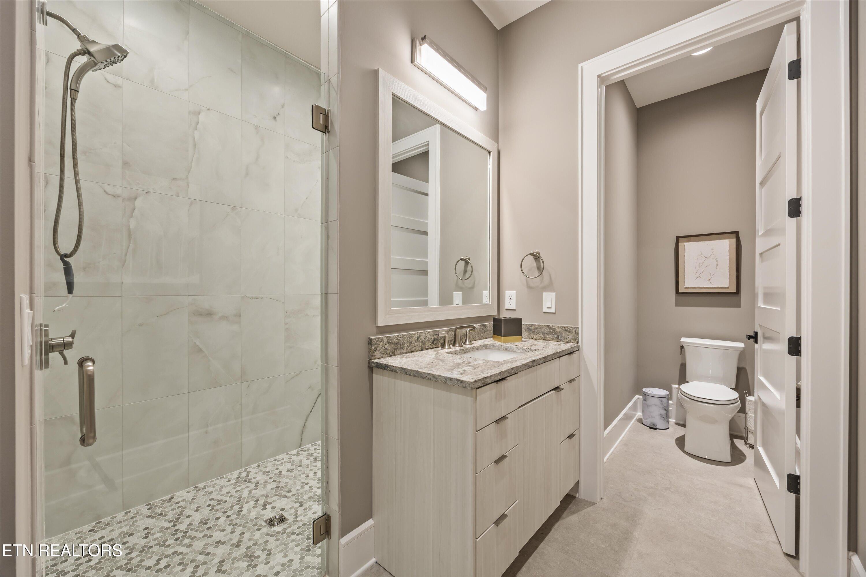 317 Admiral Court Lenoir City TN 37772
