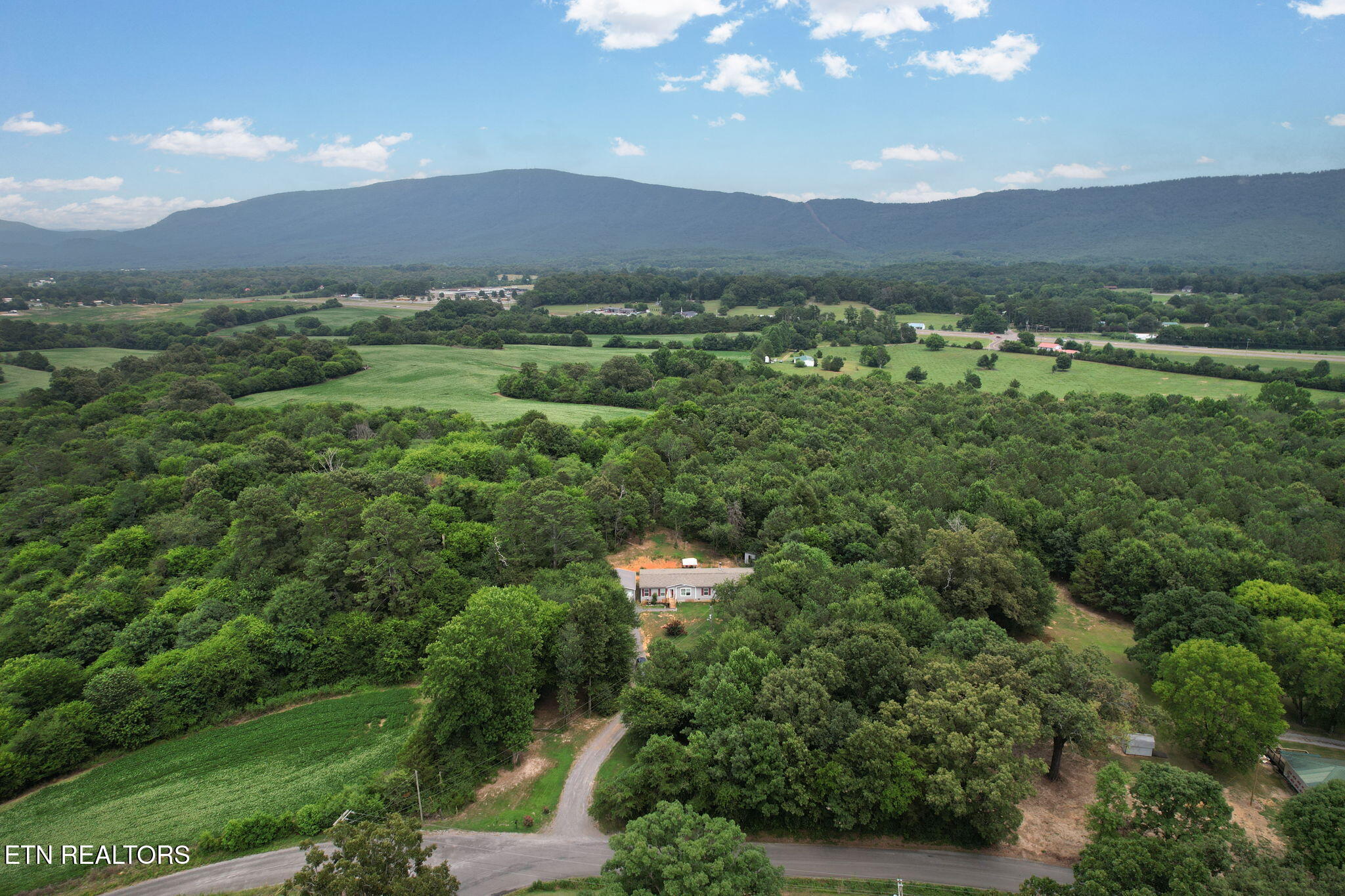 326 Mcclure Road Benton TN 37307