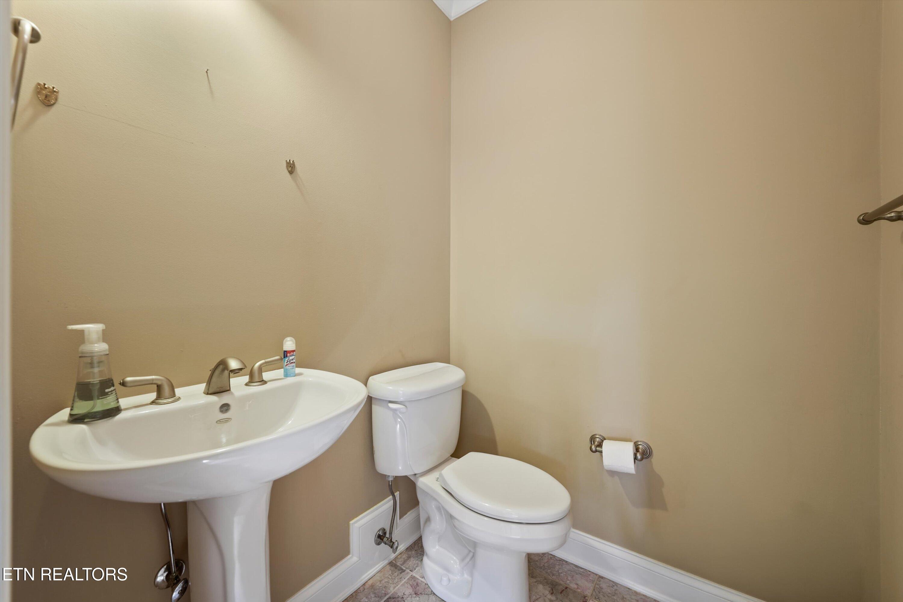 161 Liberty Court Oak Ridge TN 37830