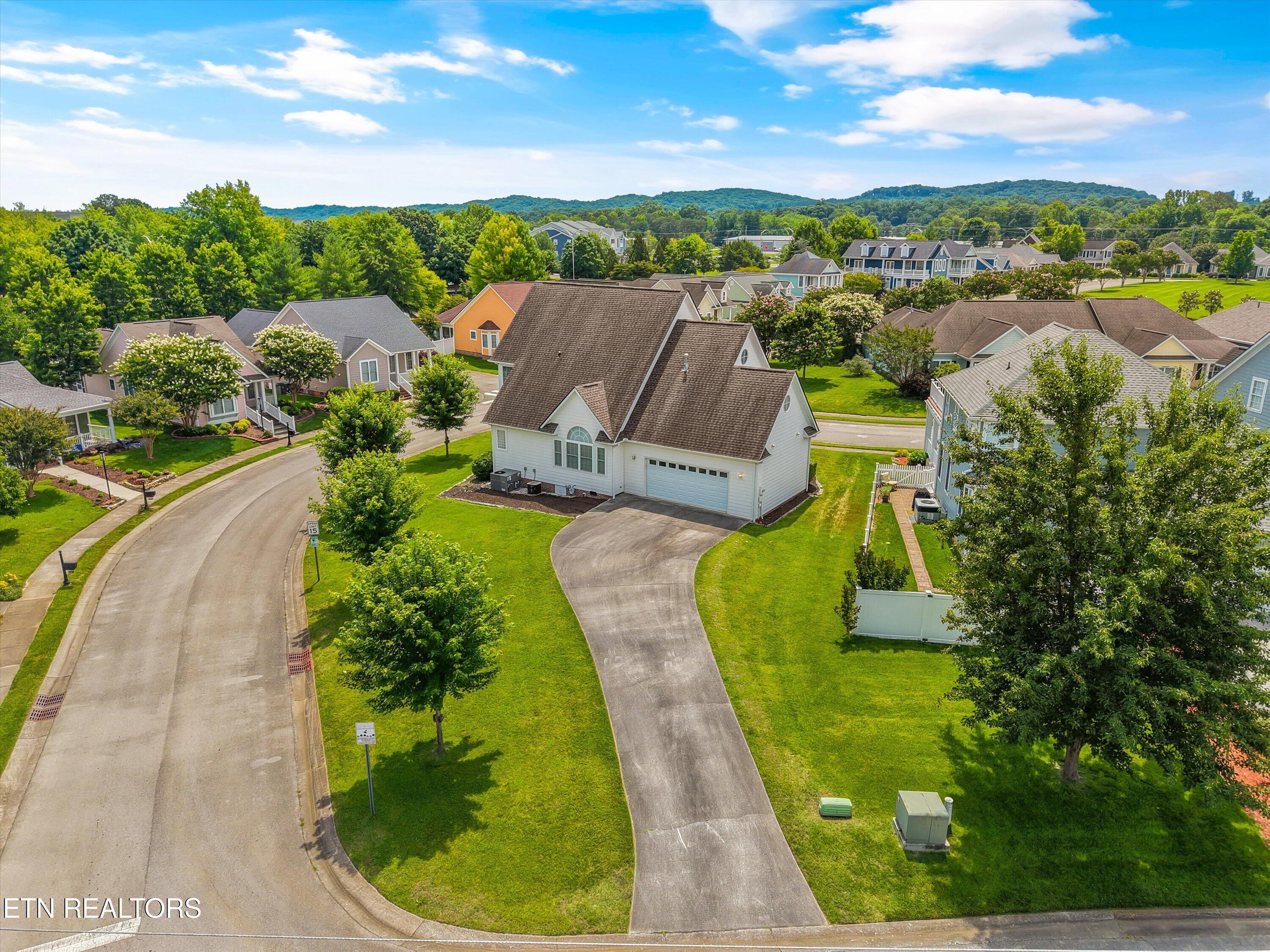 161 Liberty Court Oak Ridge TN 37830