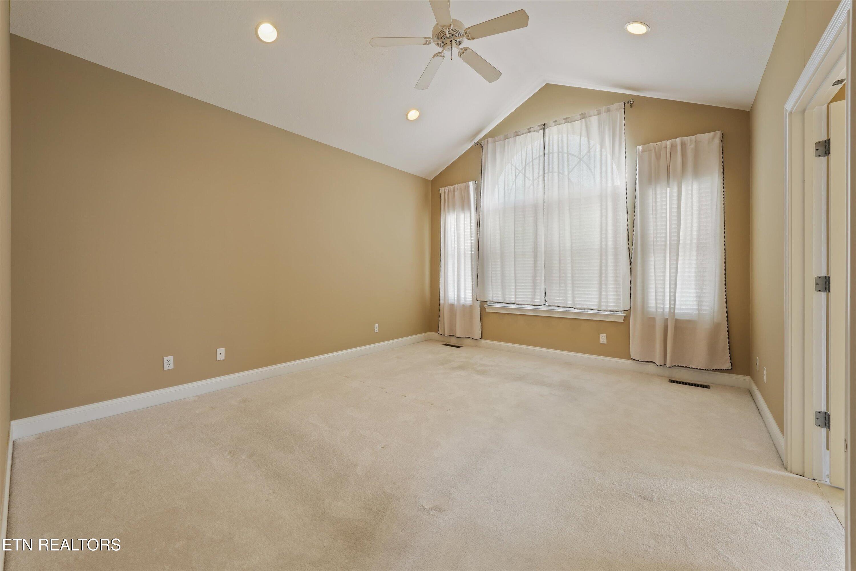 161 Liberty Court Oak Ridge TN 37830