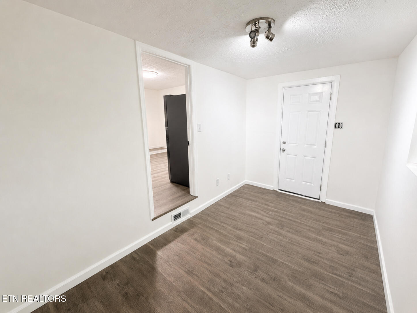 3042 Woodbine Avenue Knoxville TN 37914
