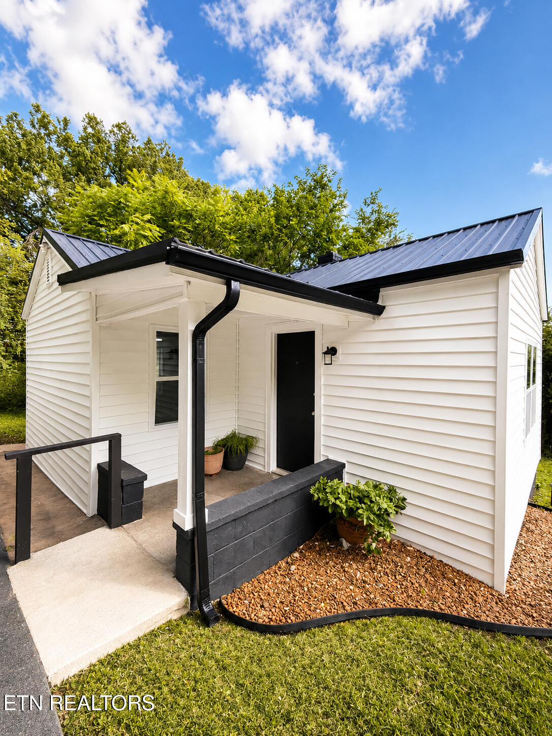 3042 Woodbine Avenue Knoxville TN 37914