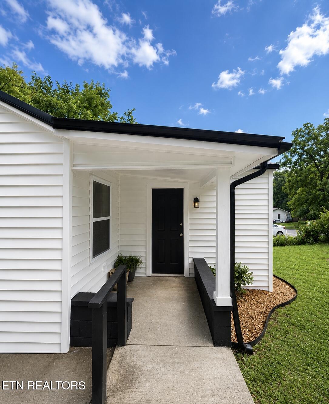 3042 Woodbine Avenue Knoxville TN 37914