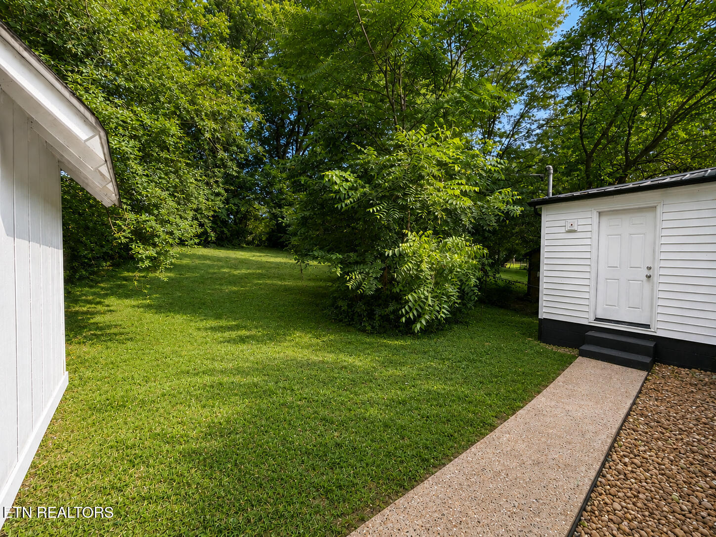 3042 Woodbine Avenue Knoxville TN 37914