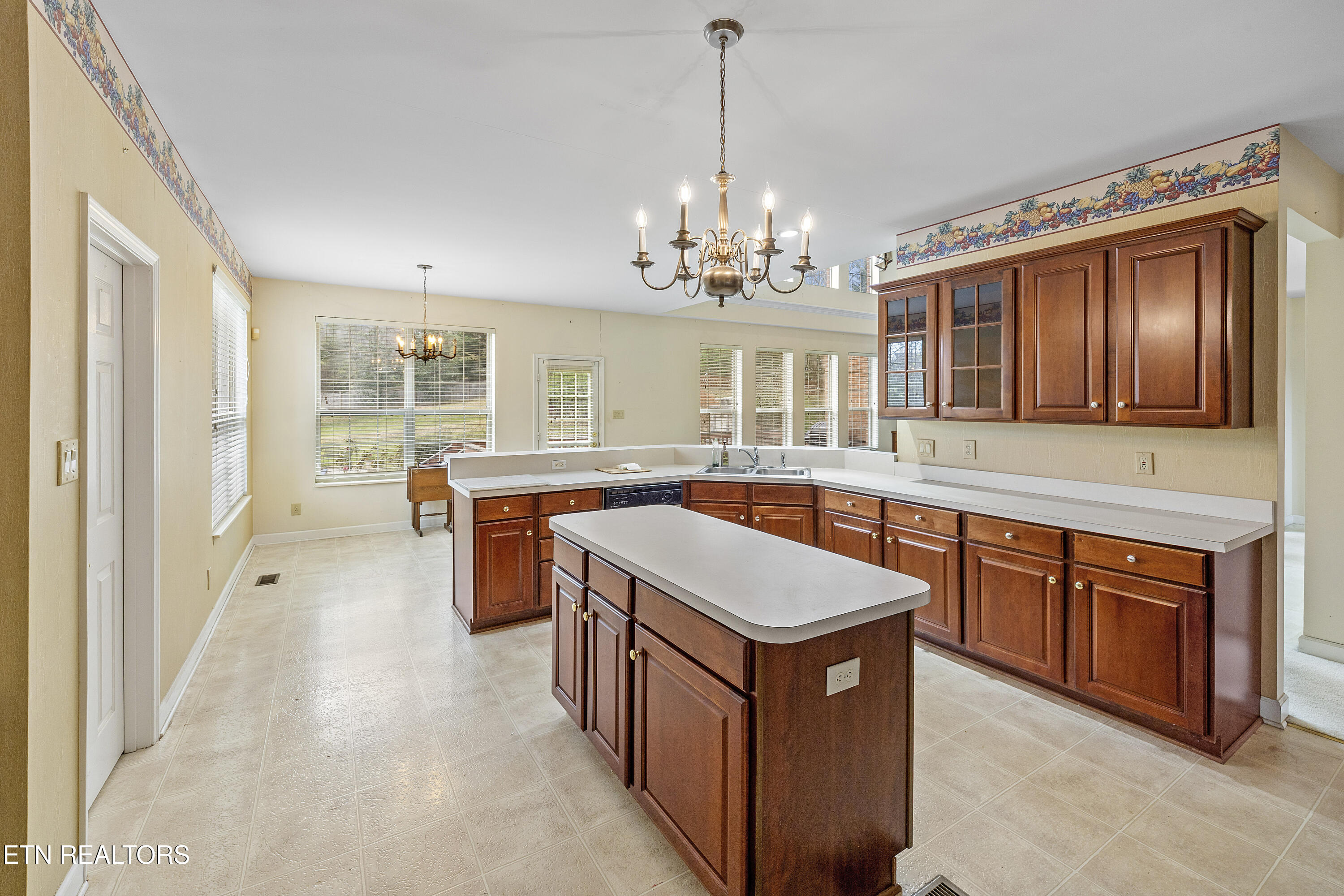 1249 Woodsboro Road Knoxville TN 37922