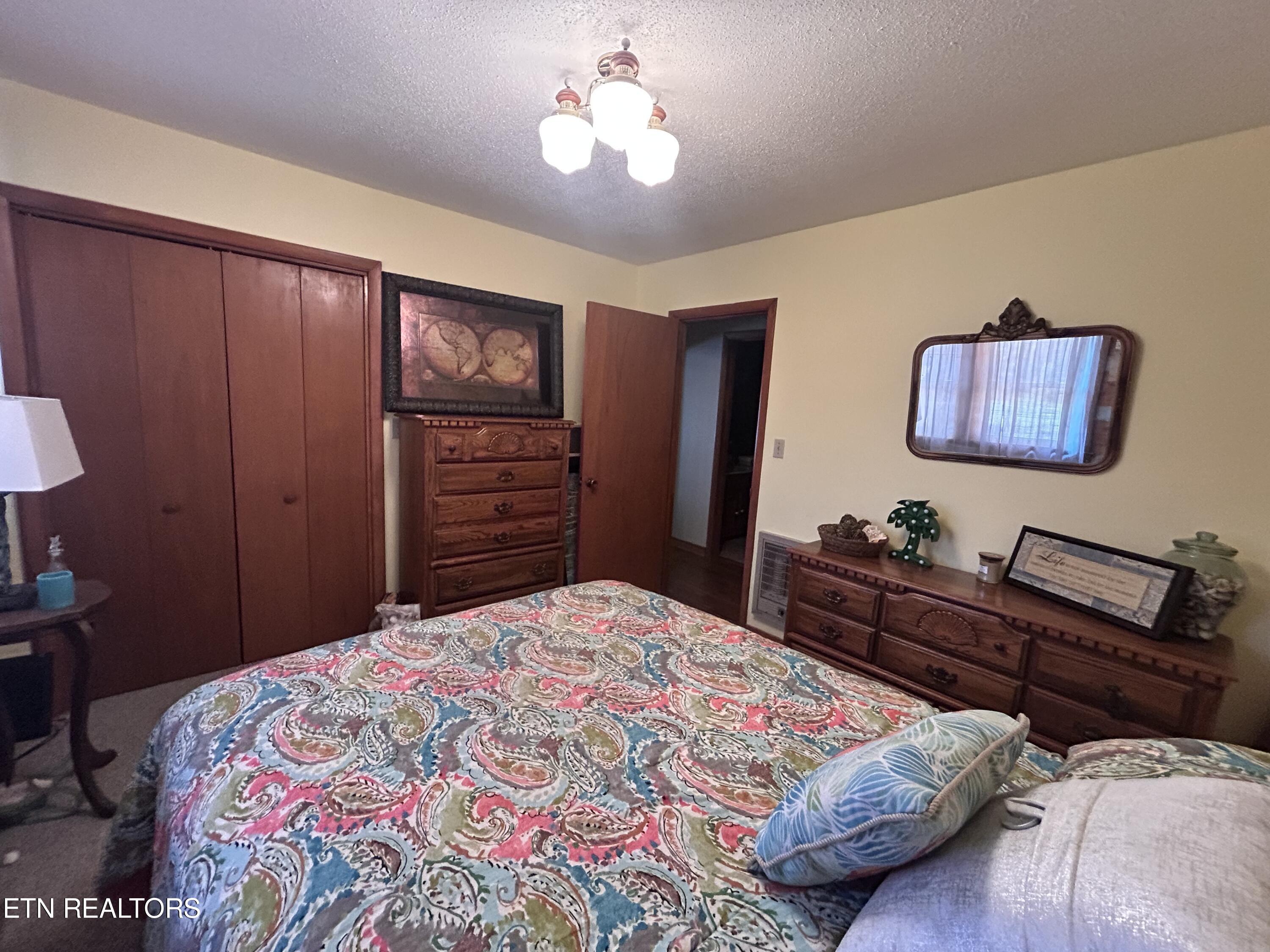1115 Tazewell Pike Luttrell TN 37779