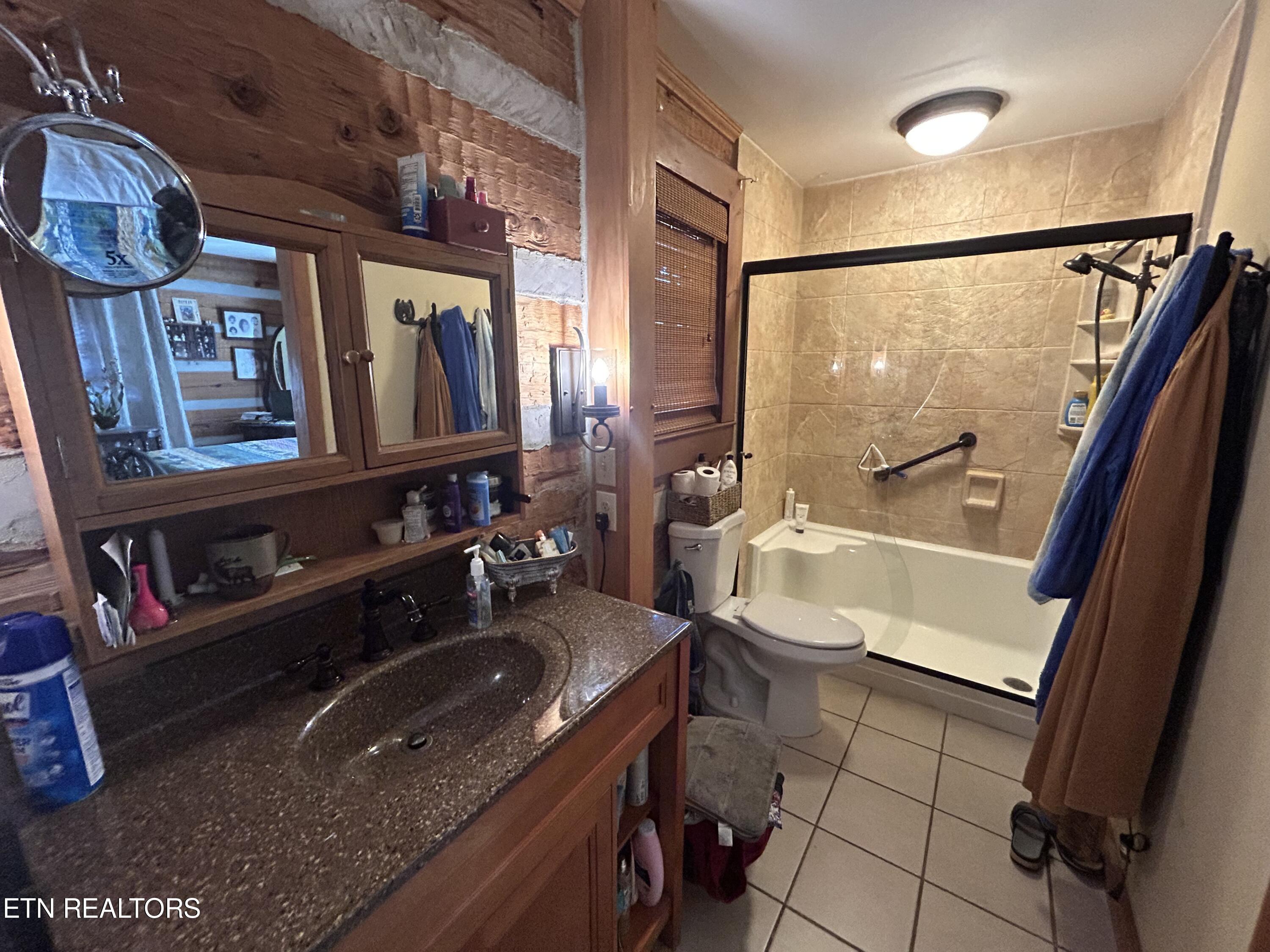 1115 Tazewell Pike Luttrell TN 37779