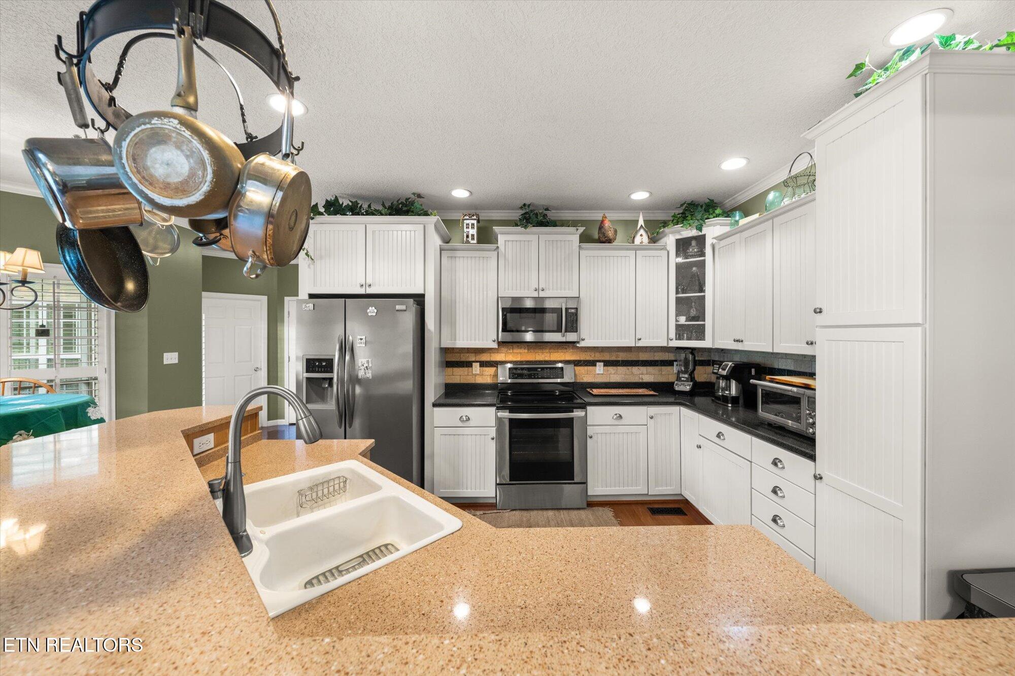 740 Pointe South Drive Walland TN 37886