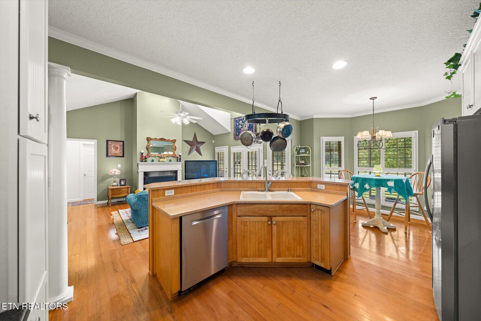740 Pointe South Drive Walland TN 37886