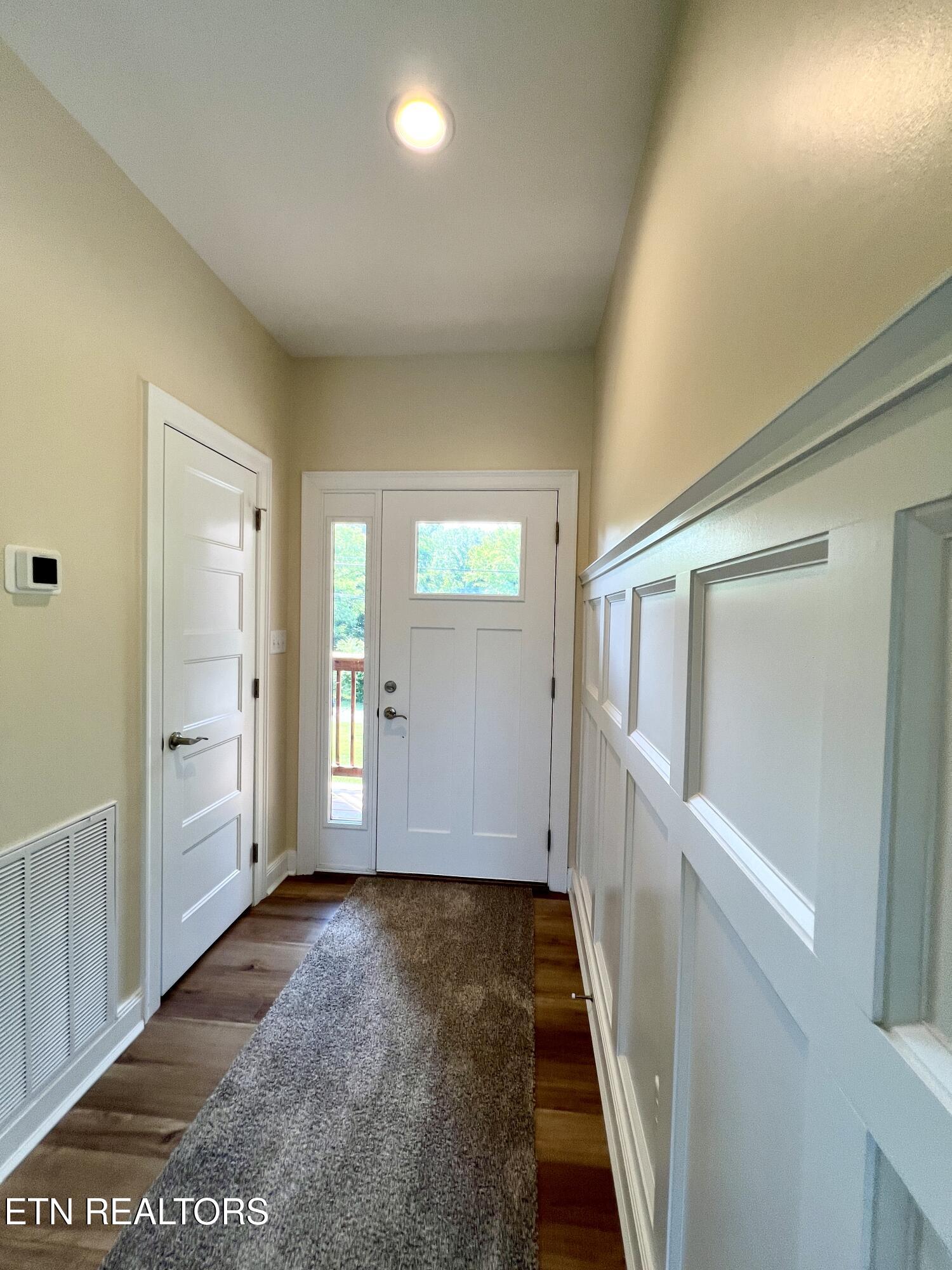 706 Fairgarden Circle Sevierville TN 37876