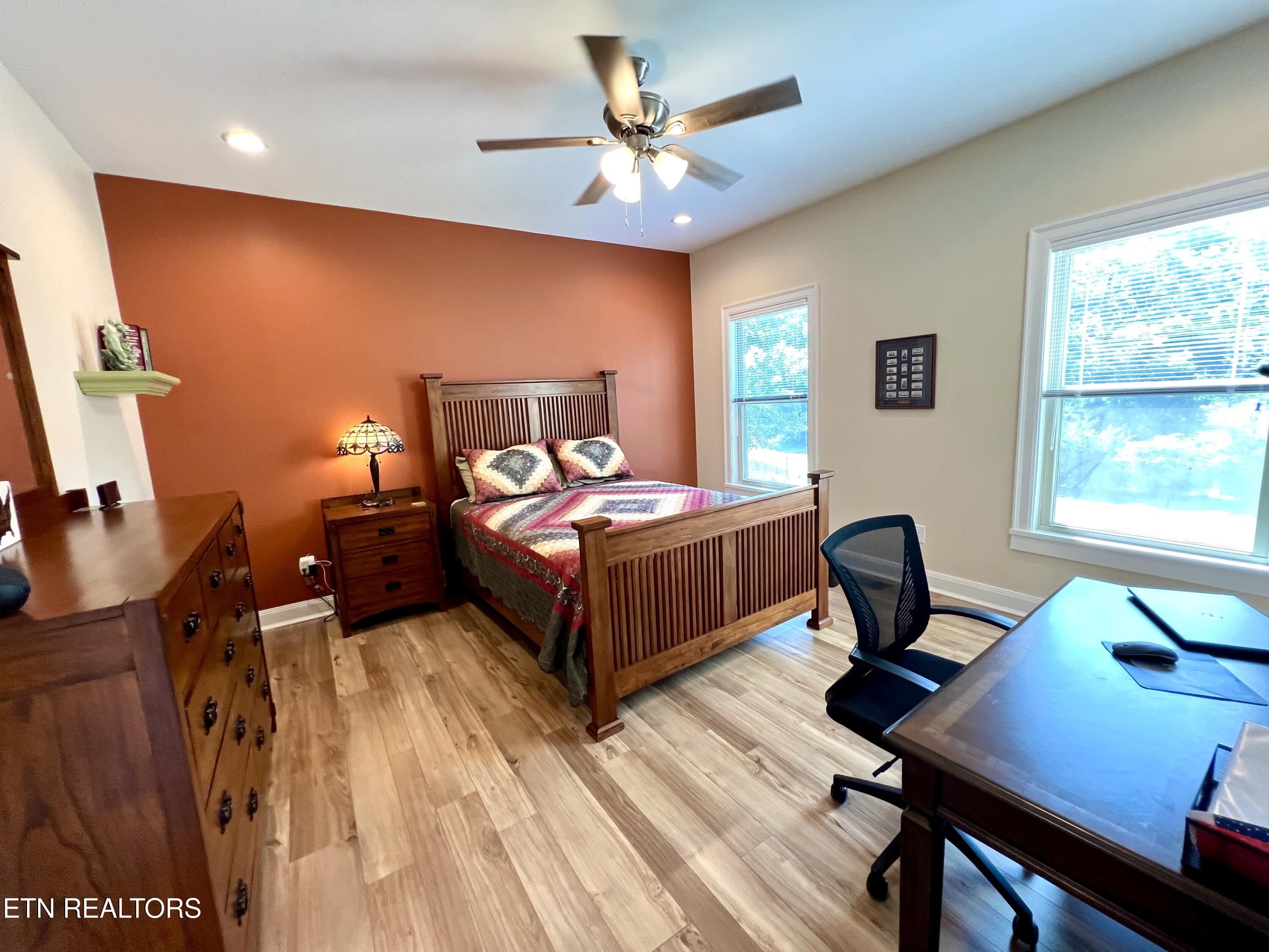 706 Fairgarden Circle Sevierville TN 37876