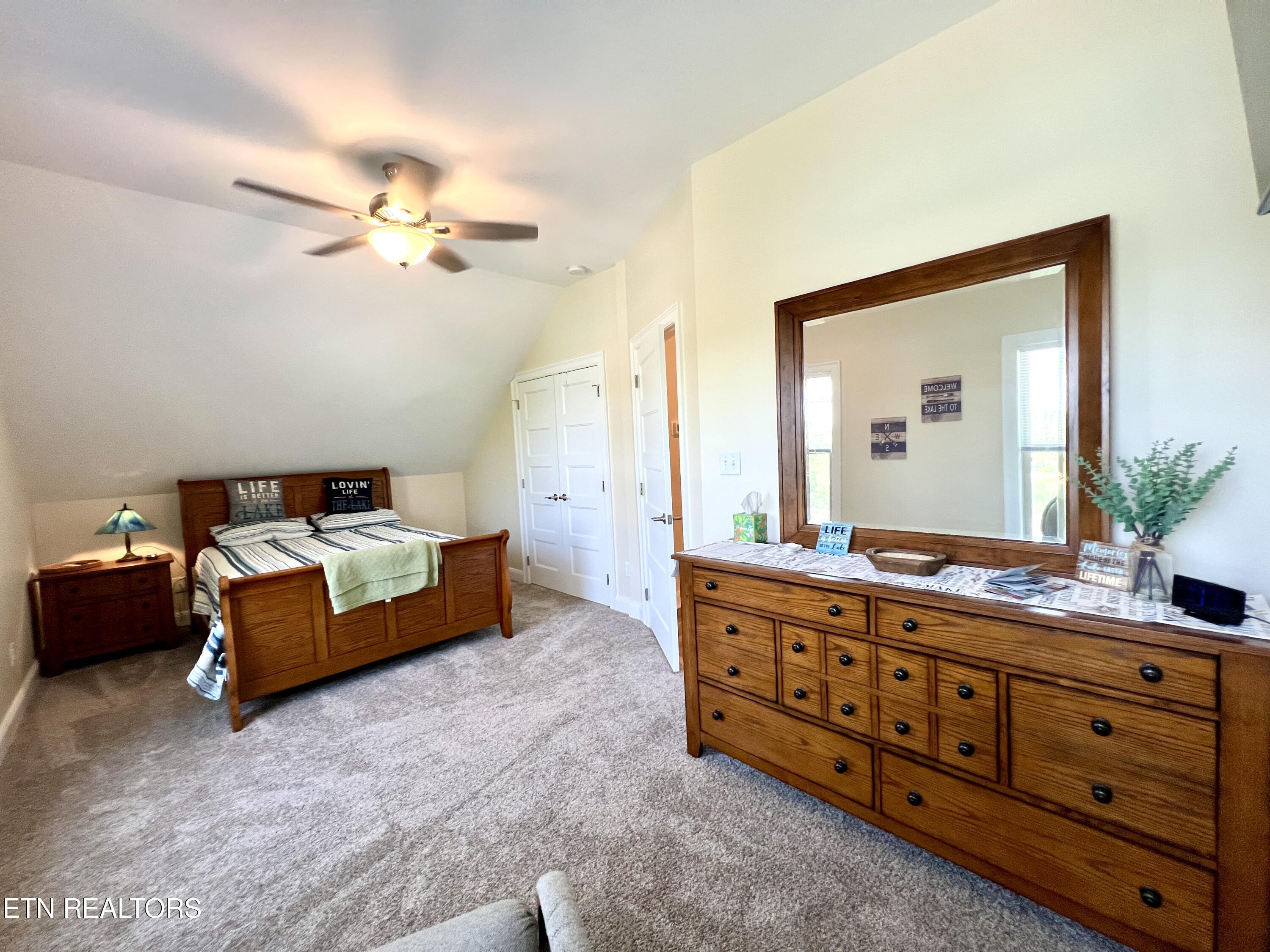 706 Fairgarden Circle Sevierville TN 37876