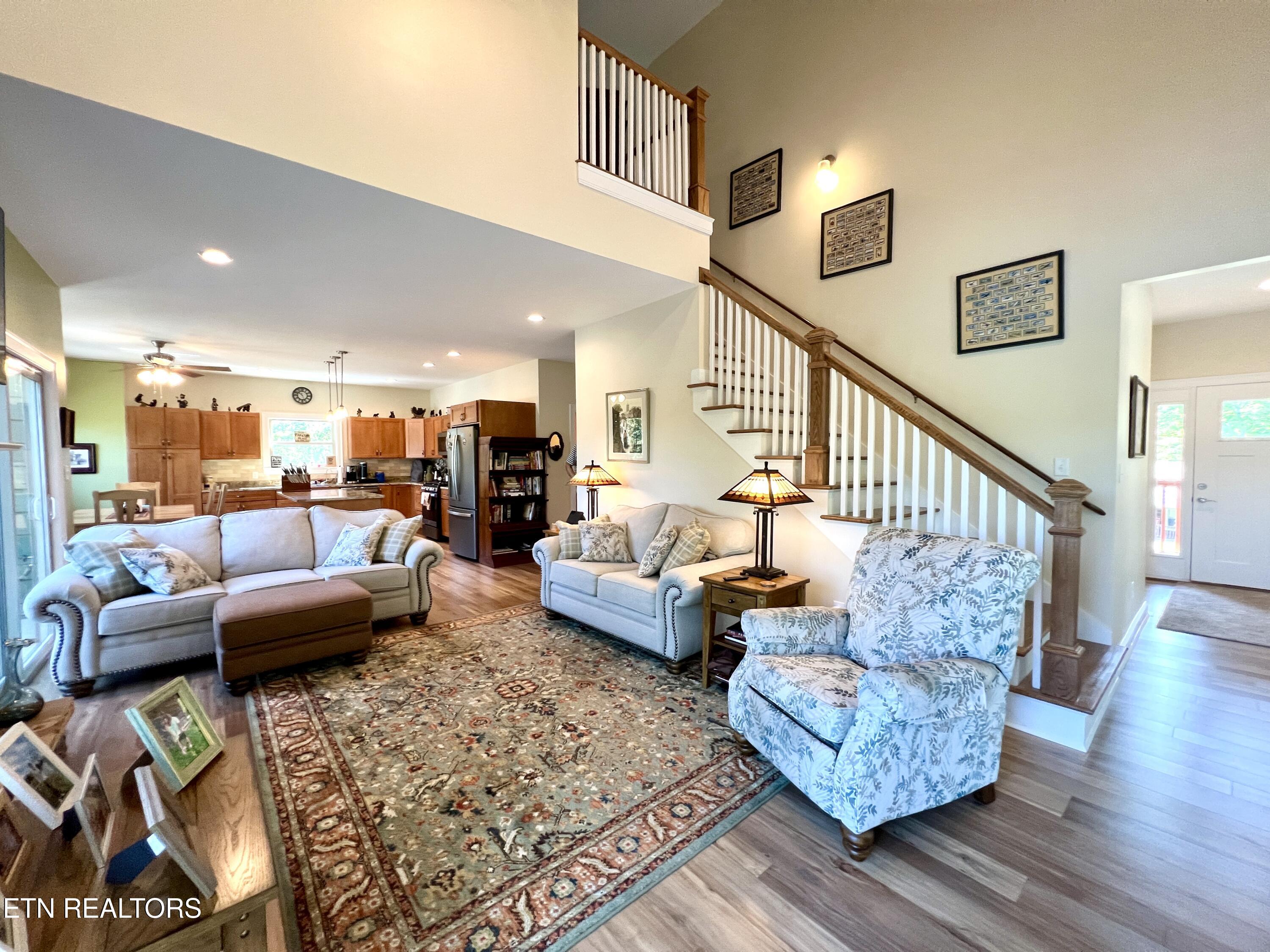 706 Fairgarden Circle Sevierville TN 37876