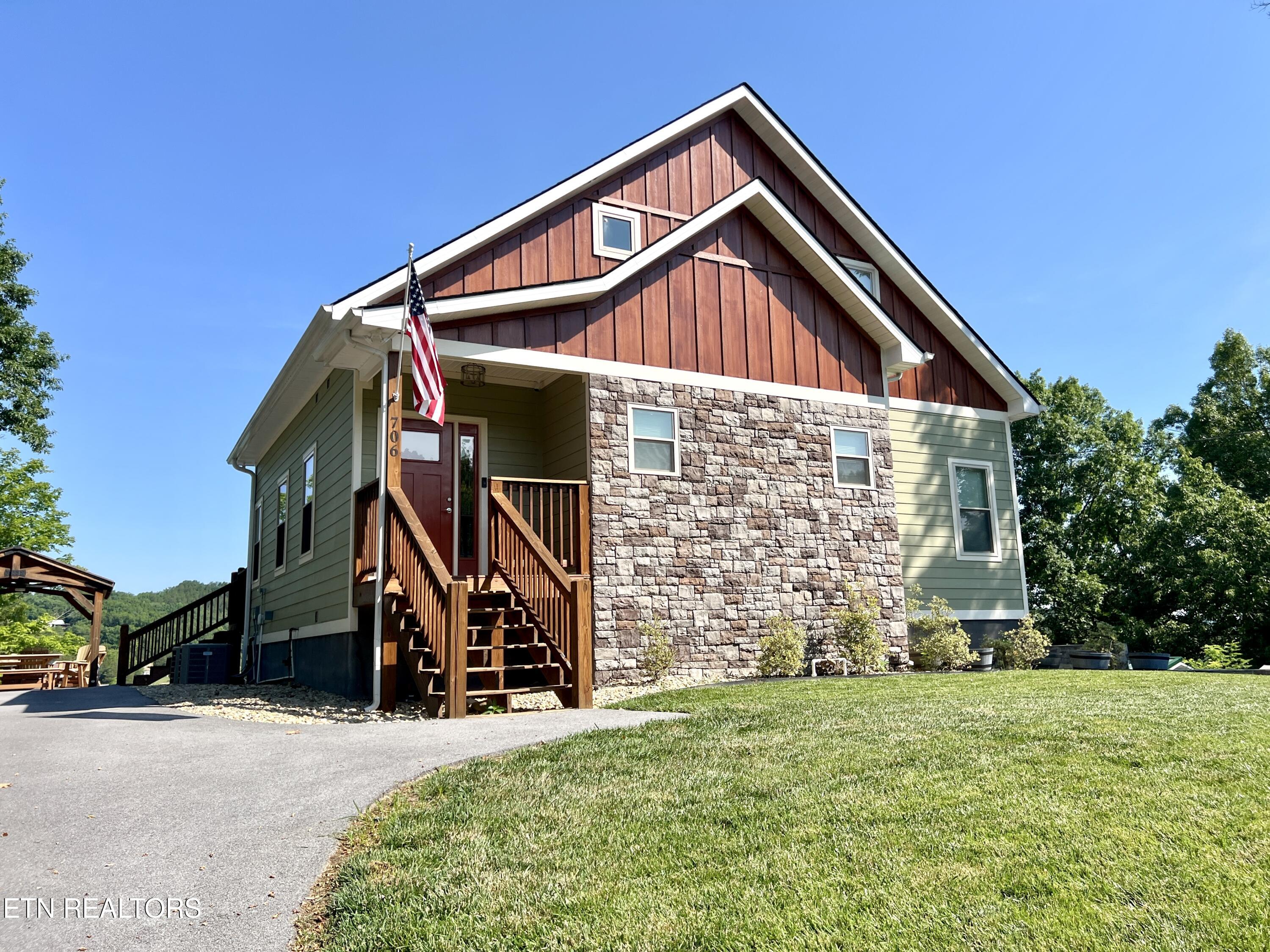 706 Fairgarden Circle Sevierville TN 37876