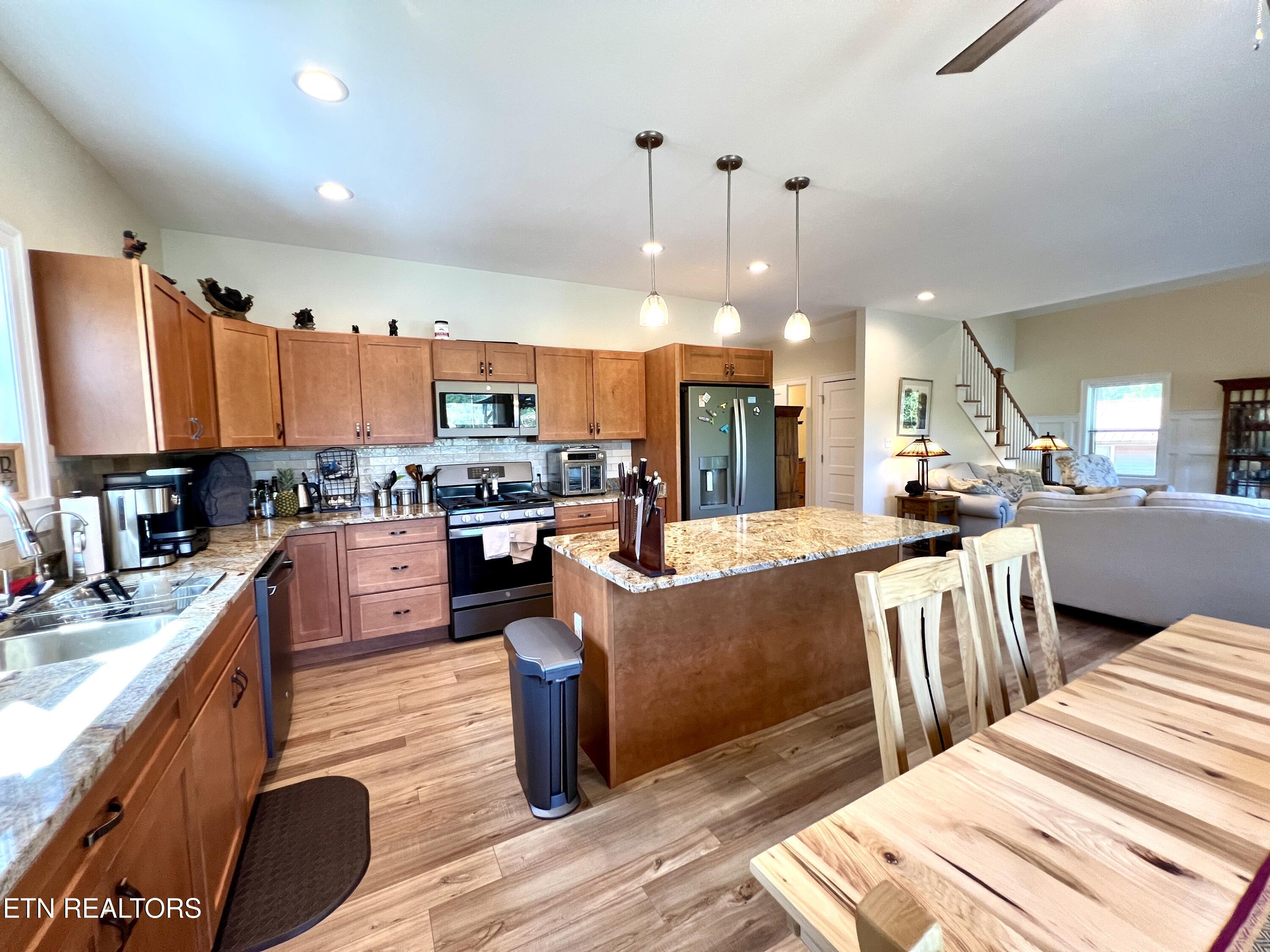 706 Fairgarden Circle Sevierville TN 37876