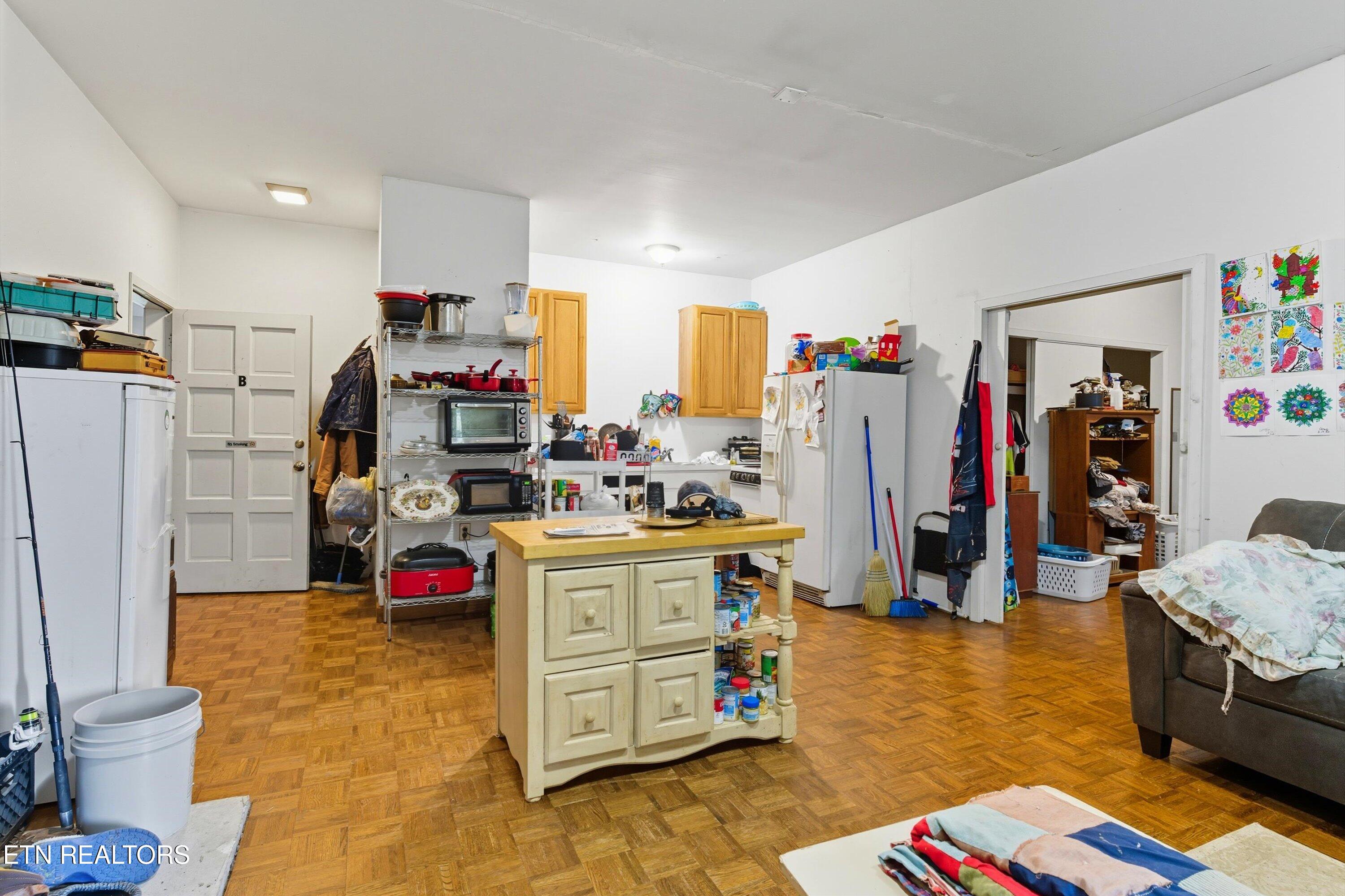 605 S Lake Drive Oneida TN 37841